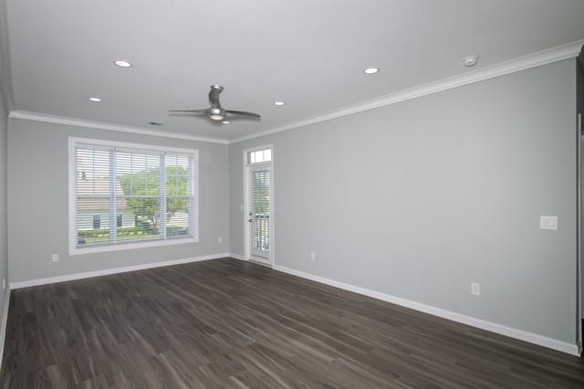 1 Charles Pond Drive # 08-813, Coram, NY 11727