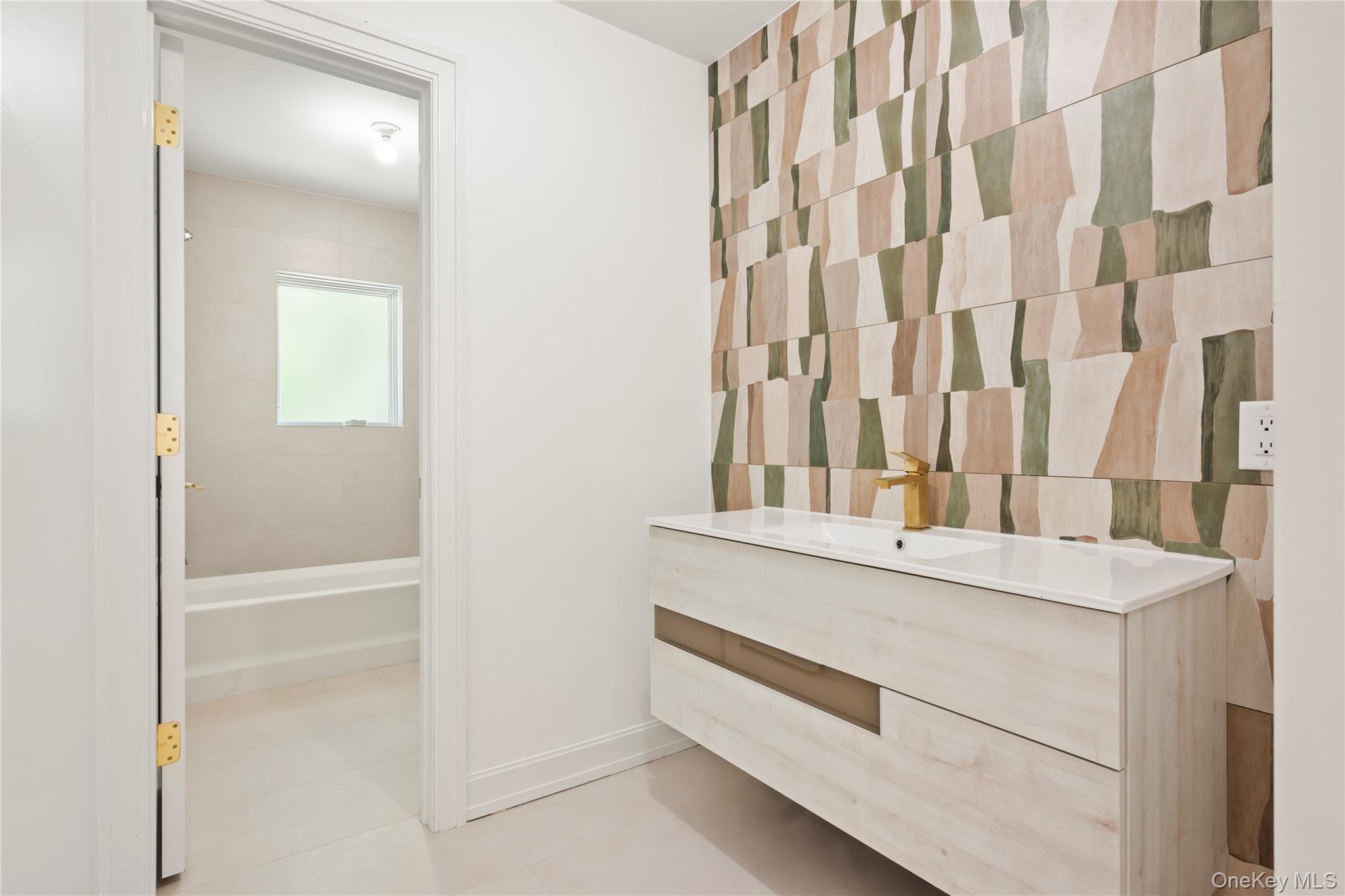 130 Union Road # 201, Spring Valley, NY 10977