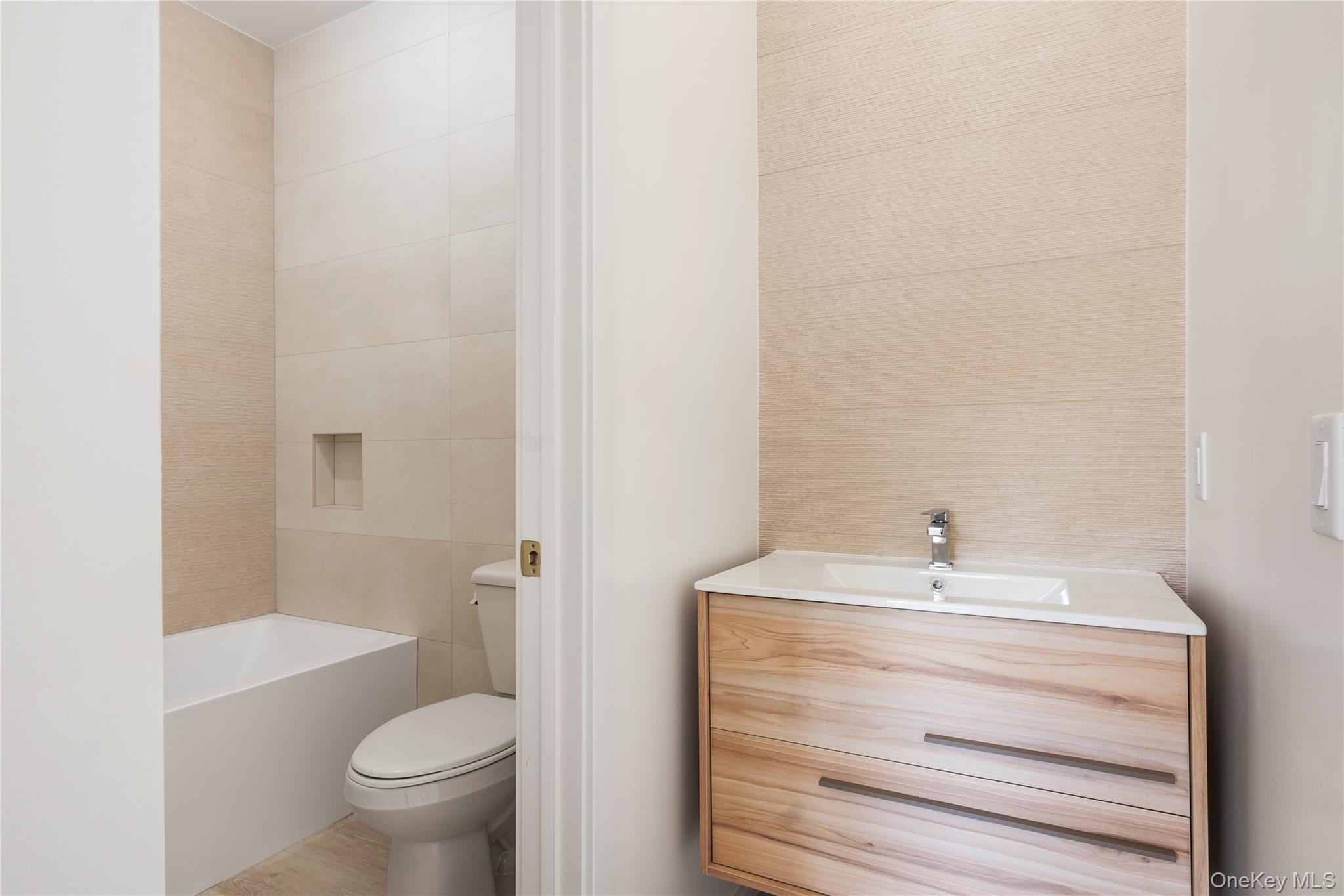 130 Union Road # 201, Spring Valley, NY 10977