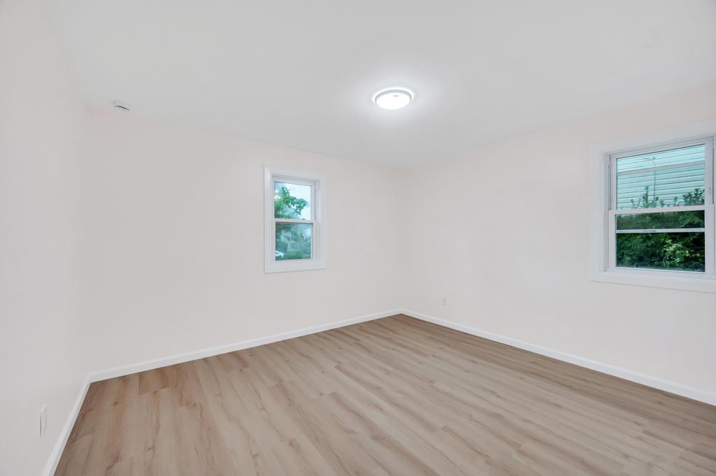 312 Abbington Court, Copiague, NY 11726