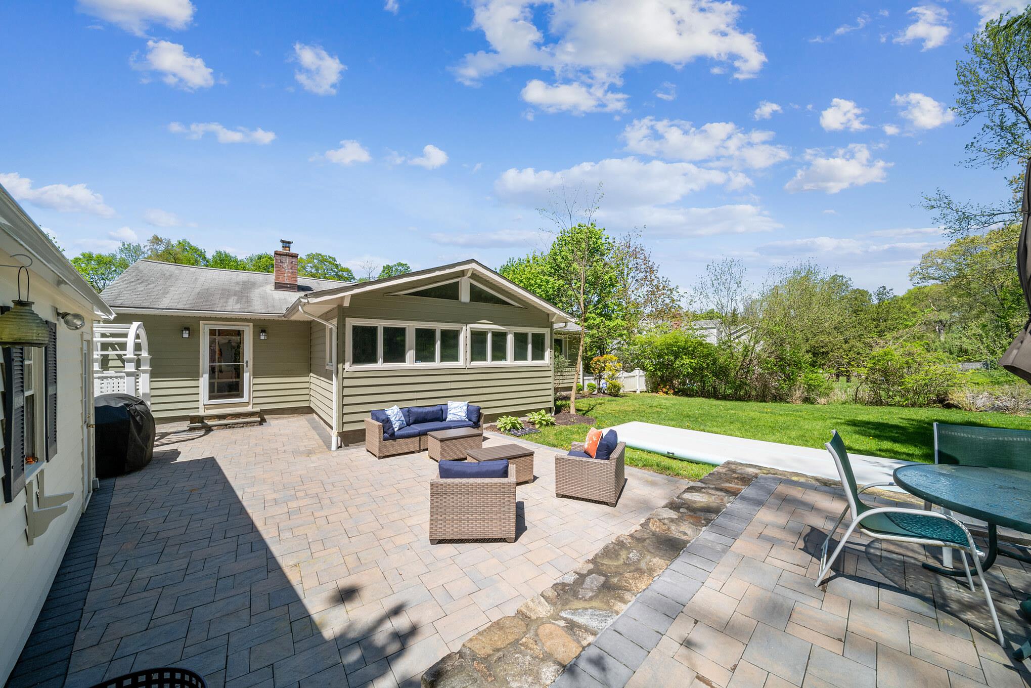 63 Meadow Lane, Katonah, NY 10536