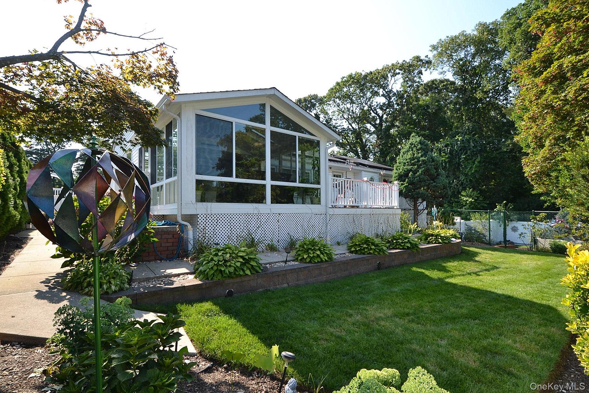 115 Arlington Road, Lake Ronkonkoma, NY 11779