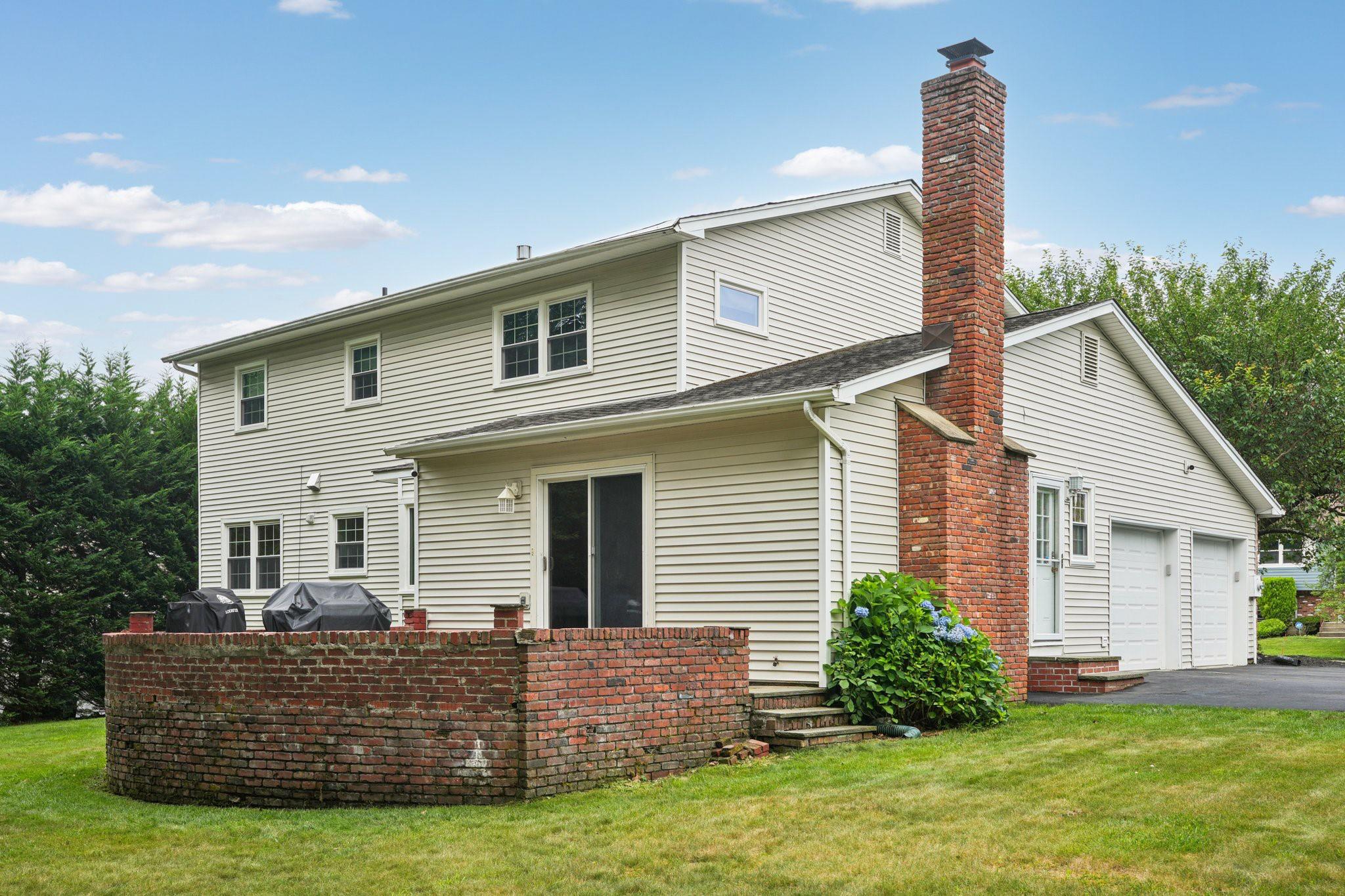 20 Clay Street, New City, NY 10956