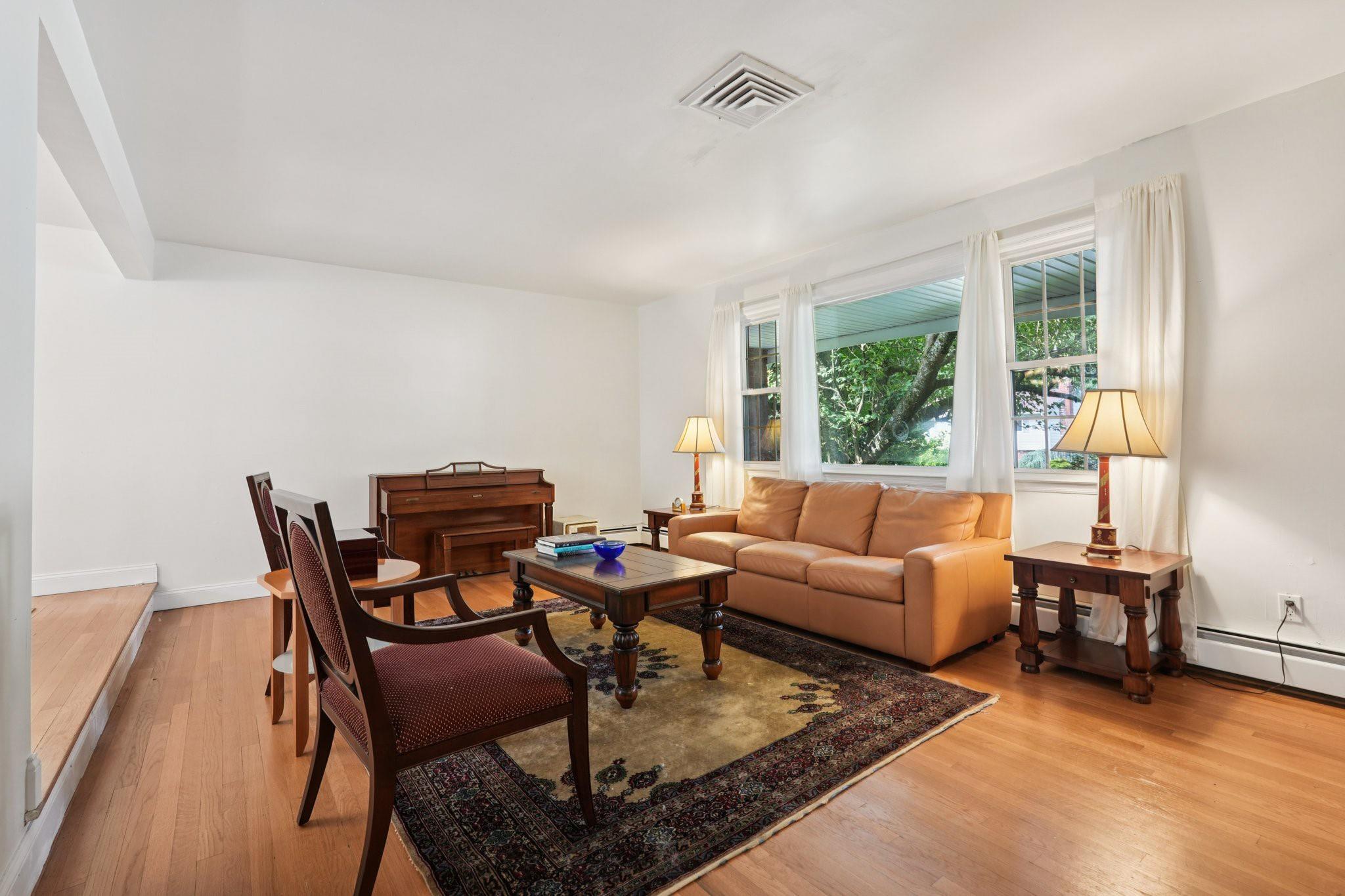 20 Clay Street, New City, NY 10956