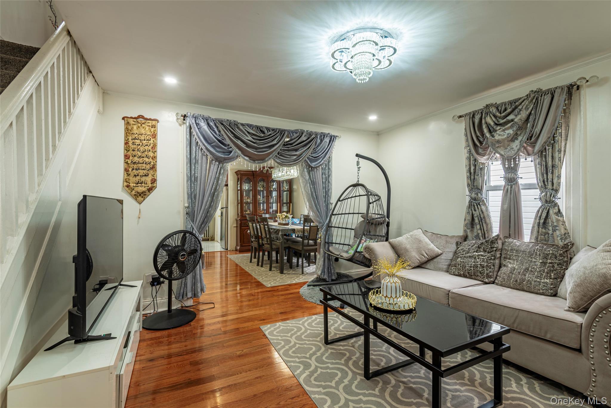 217-27 99 Avenue, Queens Village, NY 11429