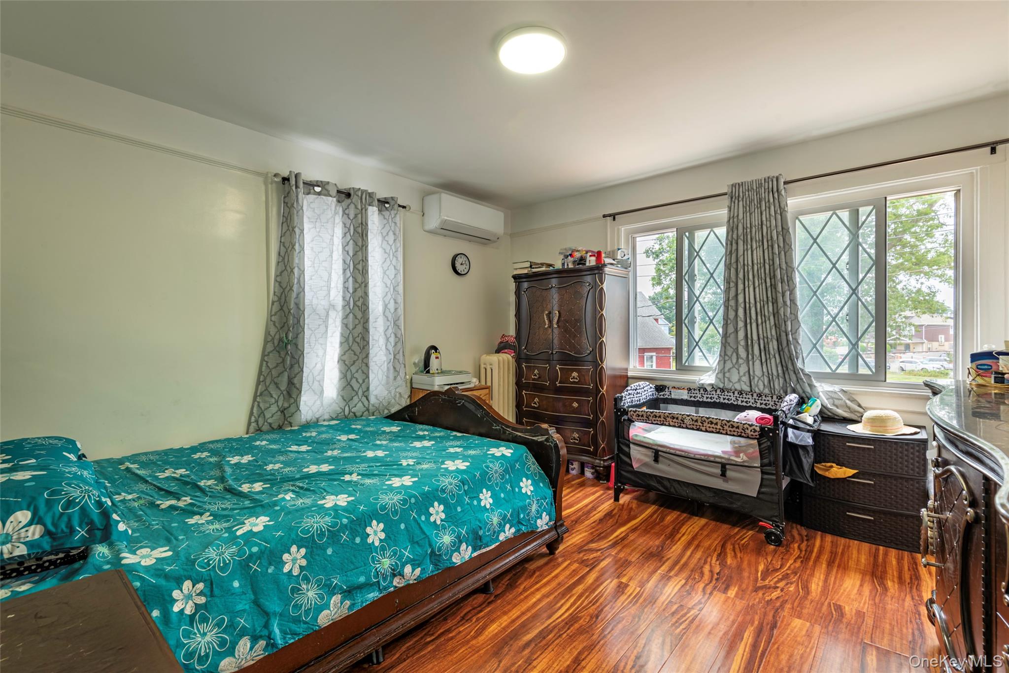 217-27 99 Avenue, Queens Village, NY 11429