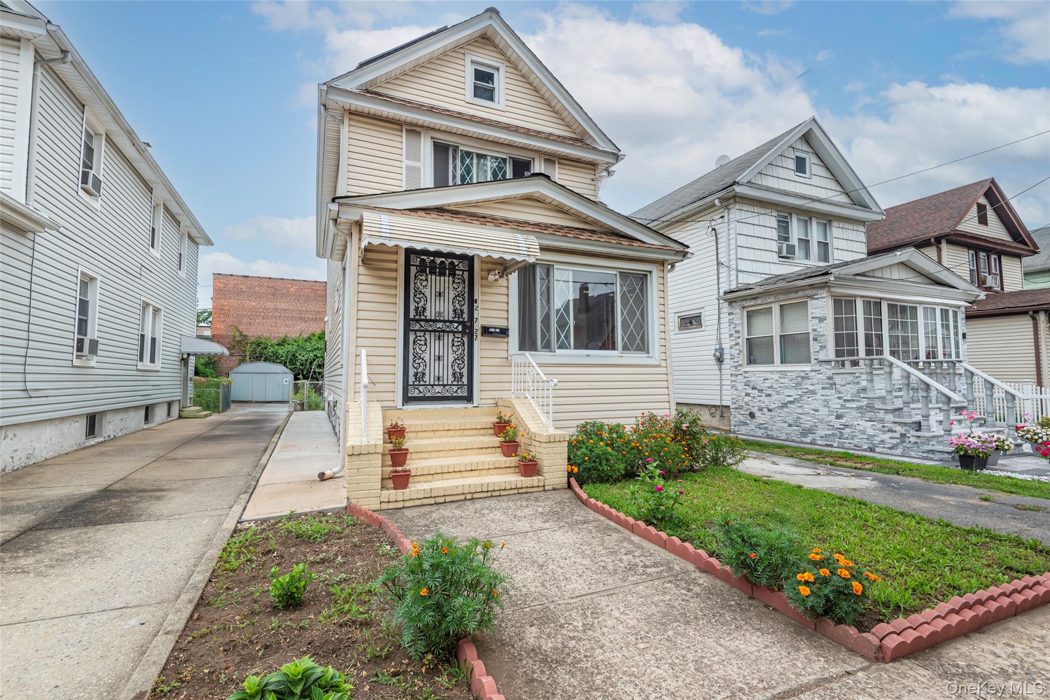 217-27 99 Avenue, Queens Village, NY 11429