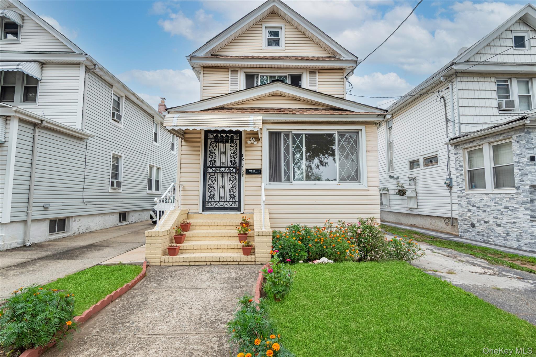 217-27 99 Avenue, Queens Village, NY 11429