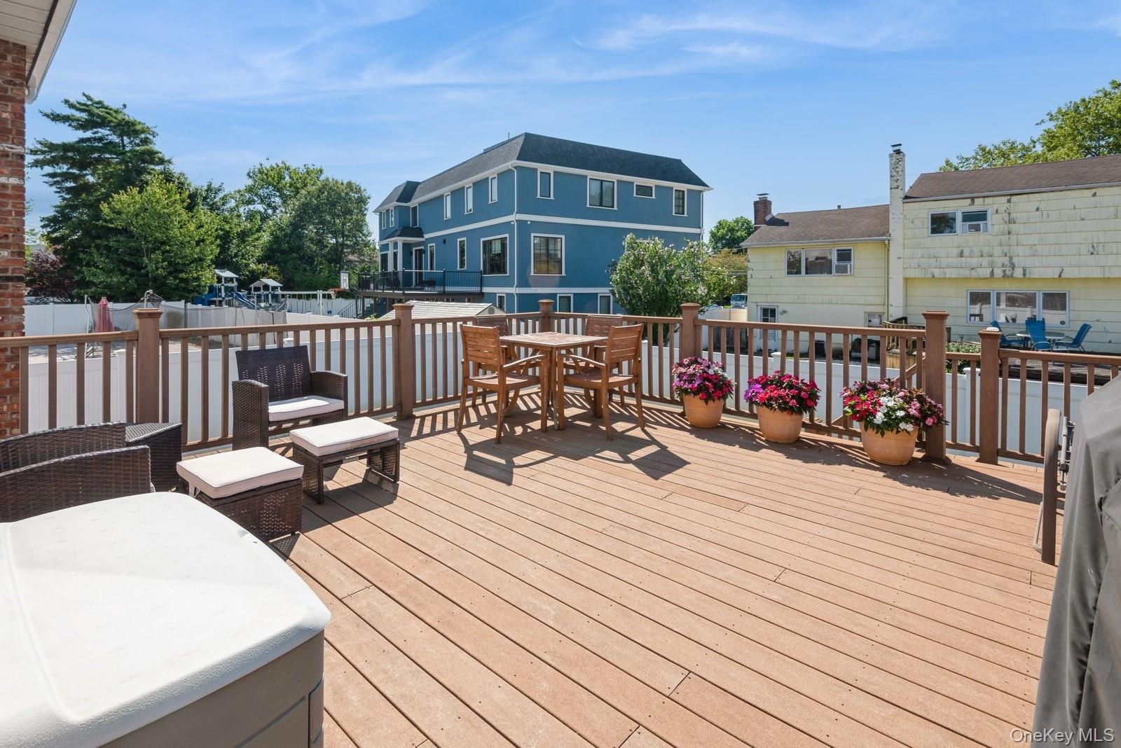 511 Redwood Drive, Cedarhurst, NY 11516