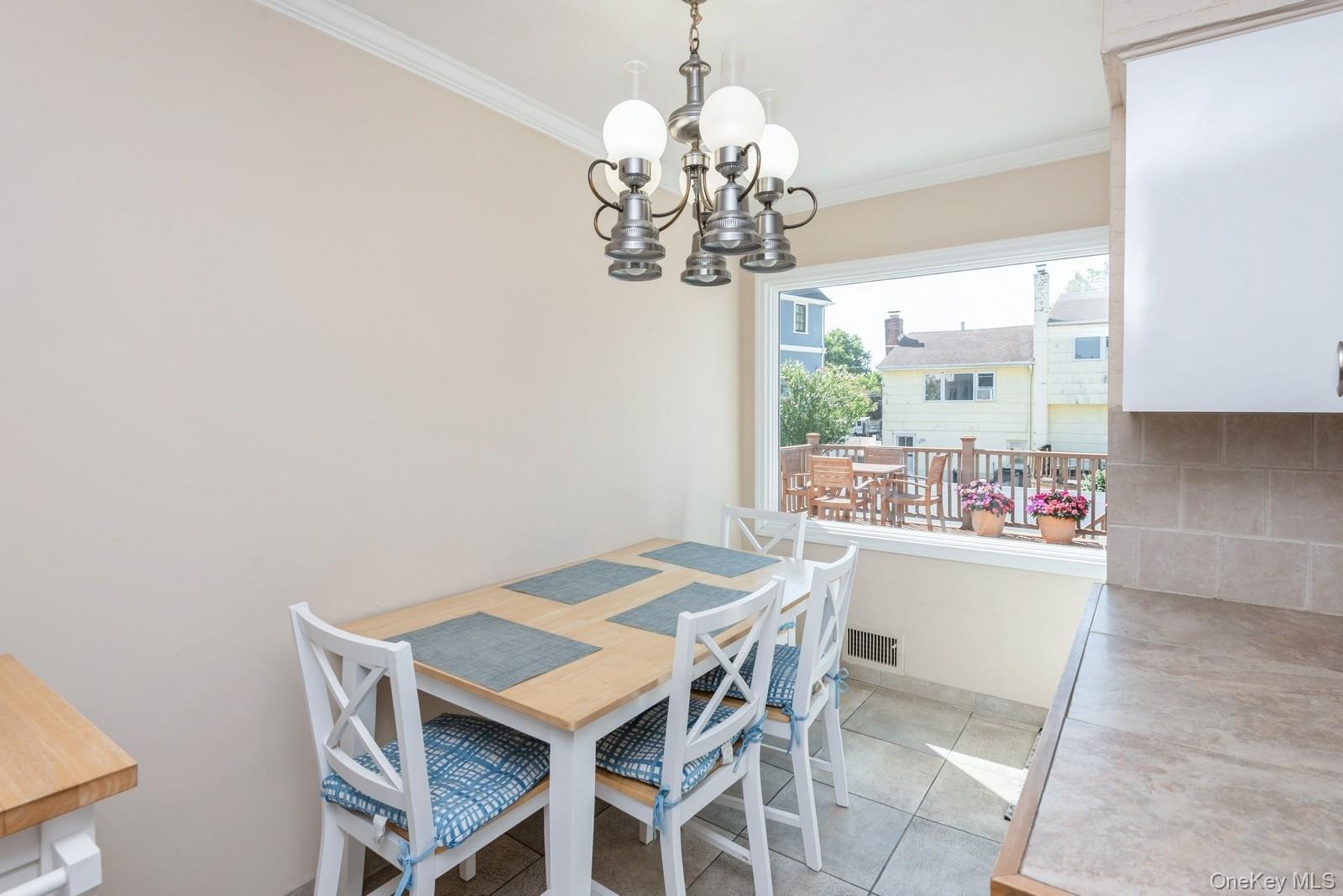 511 Redwood Drive, Cedarhurst, NY 11516