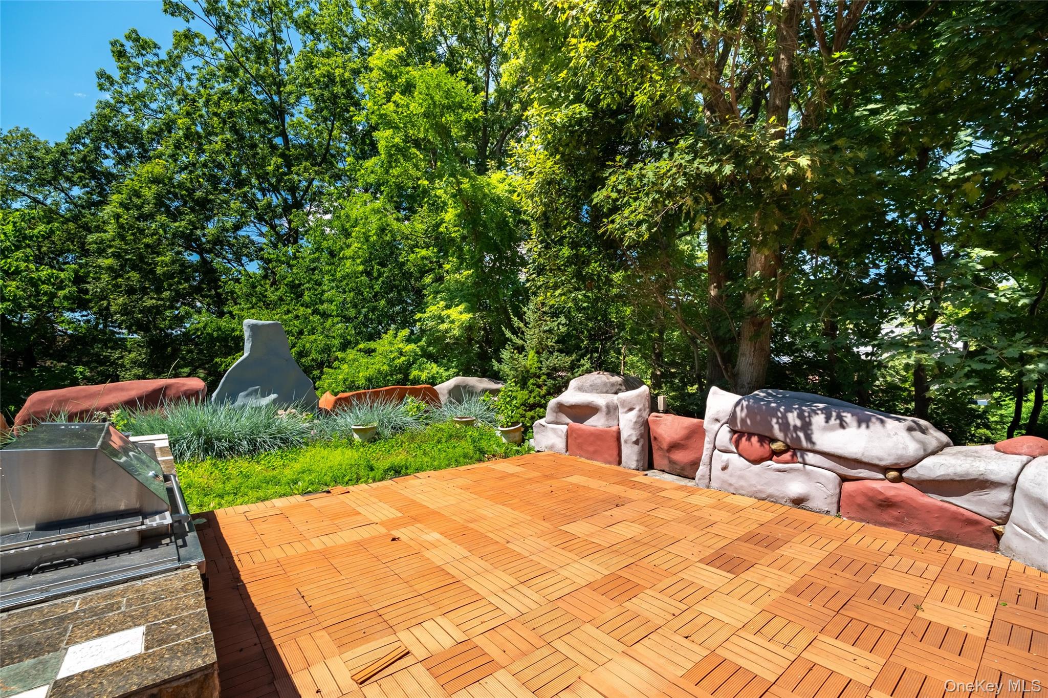 6015 Independence Avenue, Bronx, NY 10471