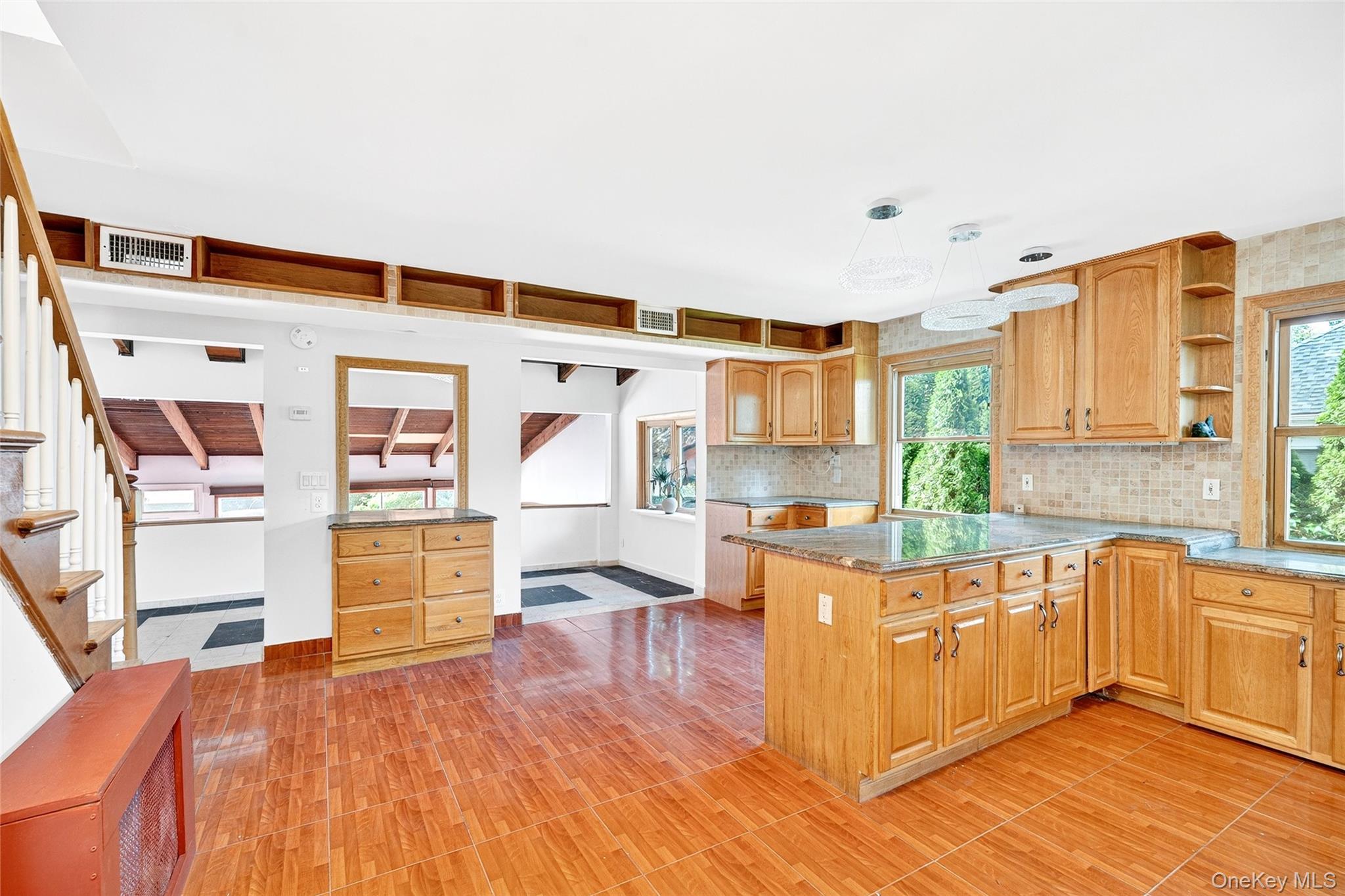 6015 Independence Avenue, Bronx, NY 10471