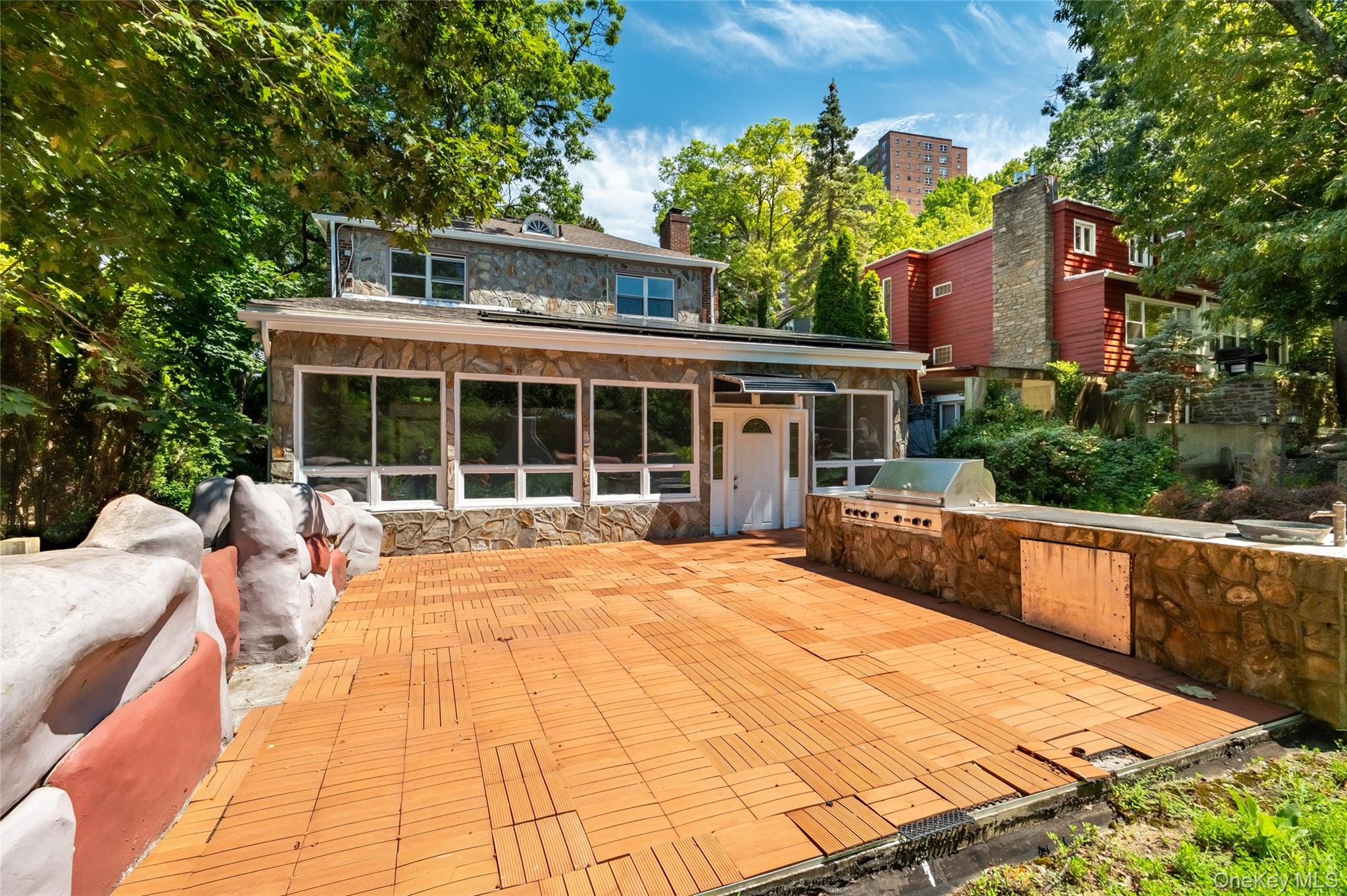 6015 Independence Avenue, Bronx, NY 10471