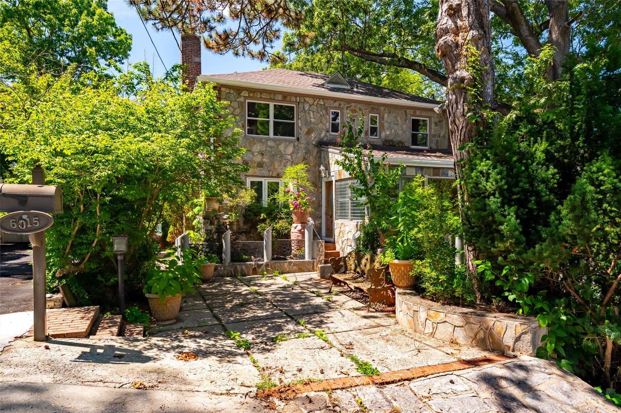 6015 Independence Avenue, Bronx, NY 10471