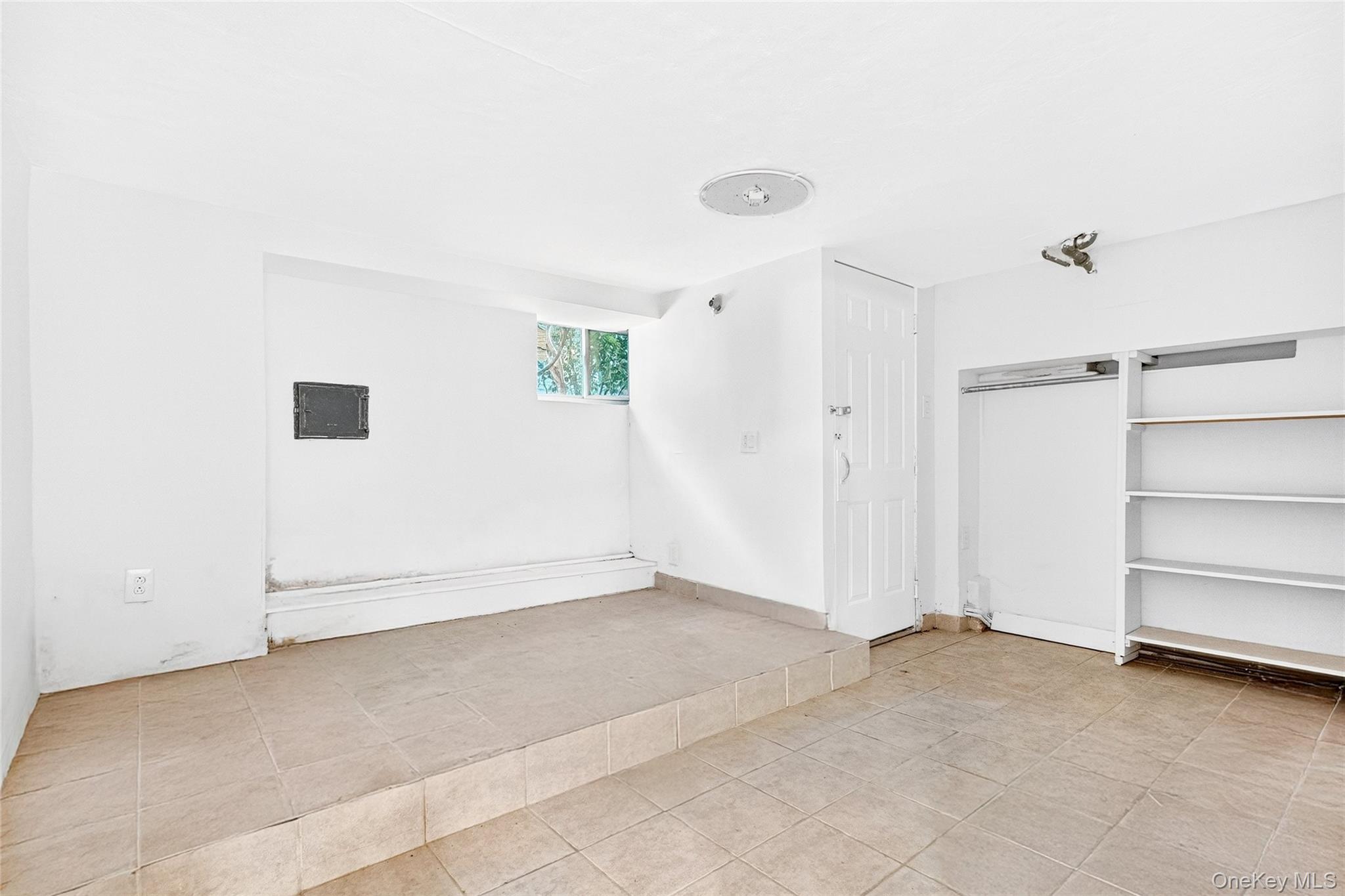 6015 Independence Avenue, Bronx, NY 10471