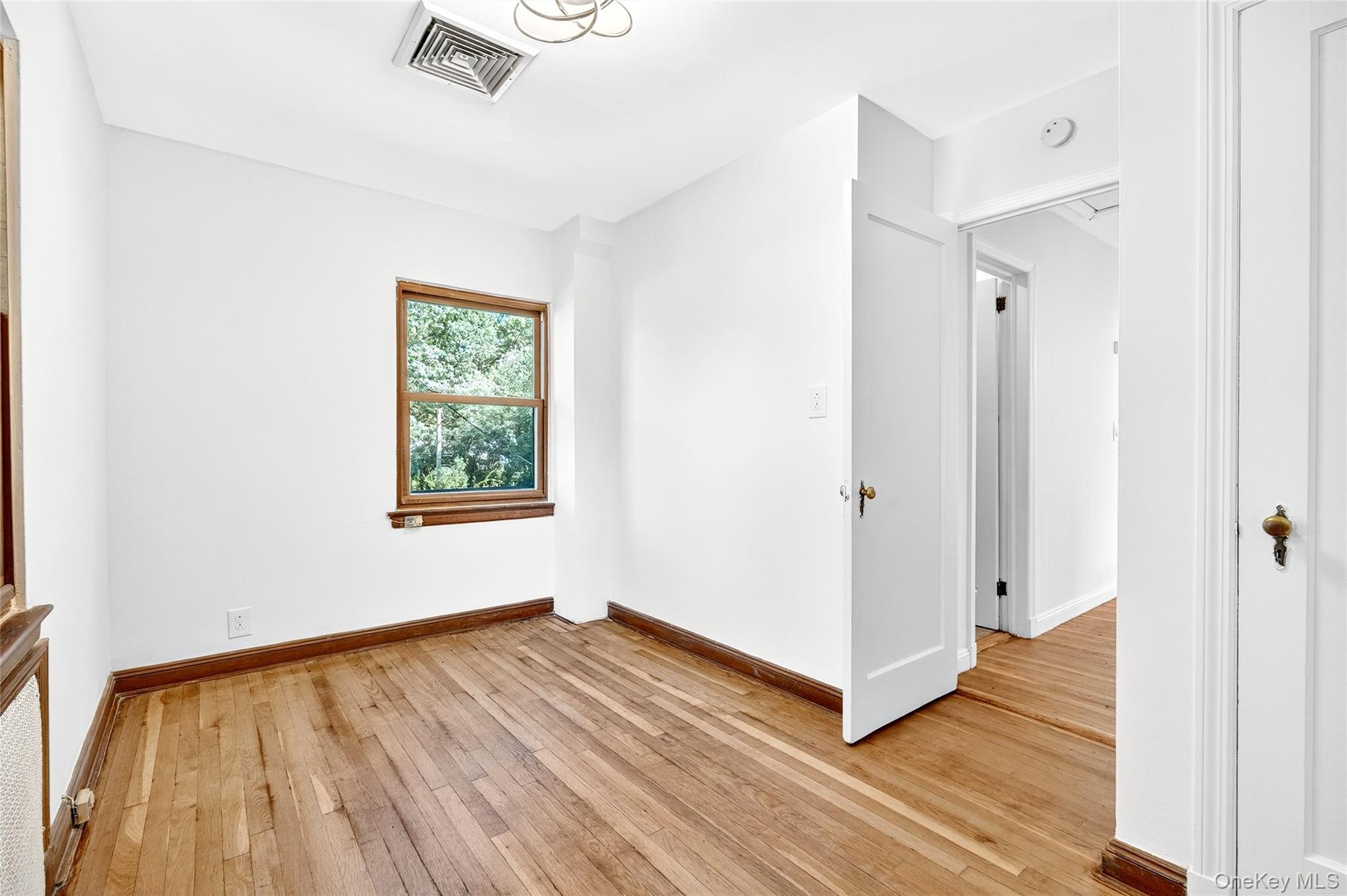 6015 Independence Avenue, Bronx, NY 10471