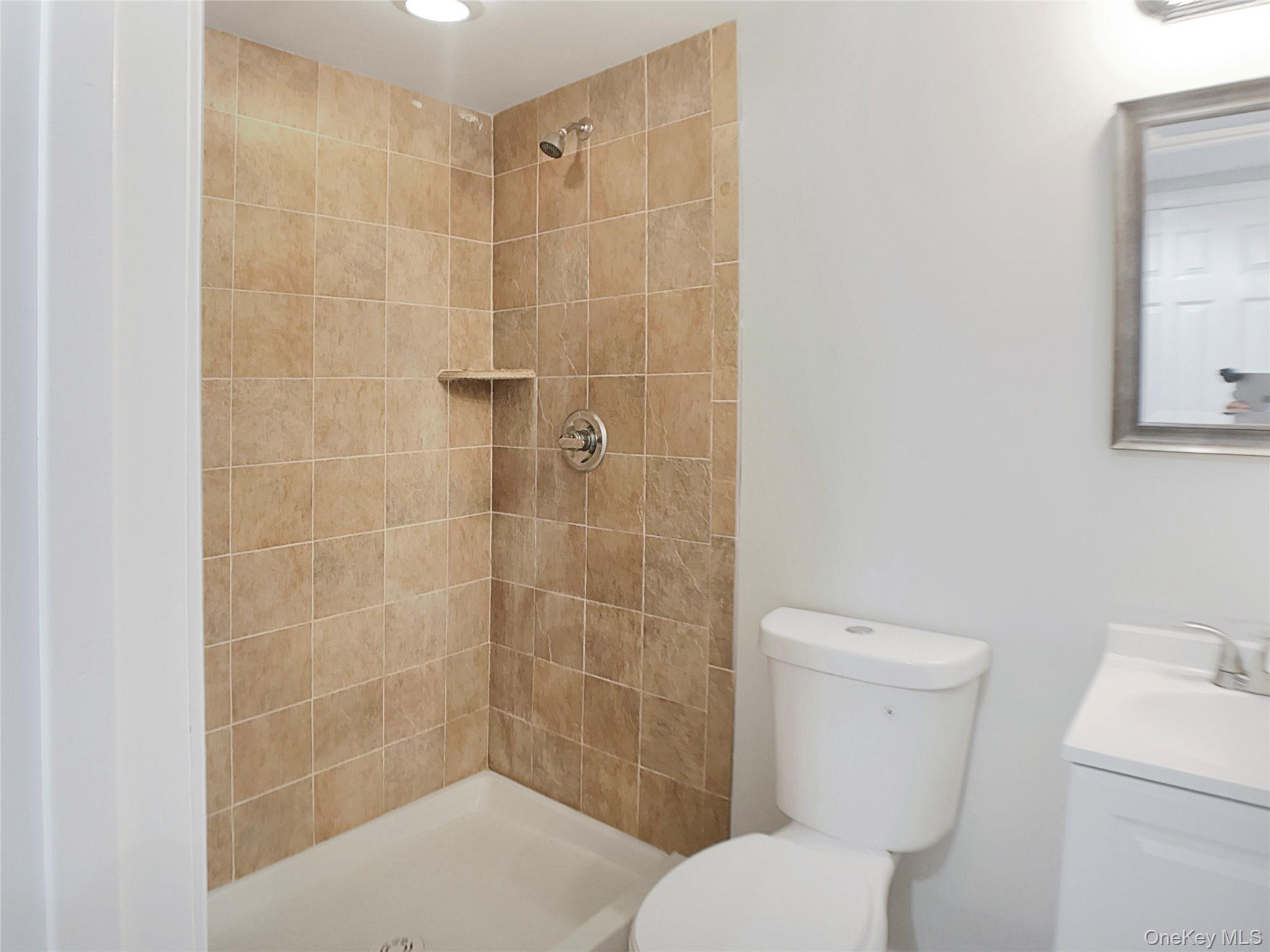 79 Meadow Court, Brookhaven, NY 11949