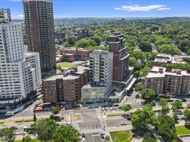 124-28 Queens Blvd. # 11C, Kew Gardens, NY 11415