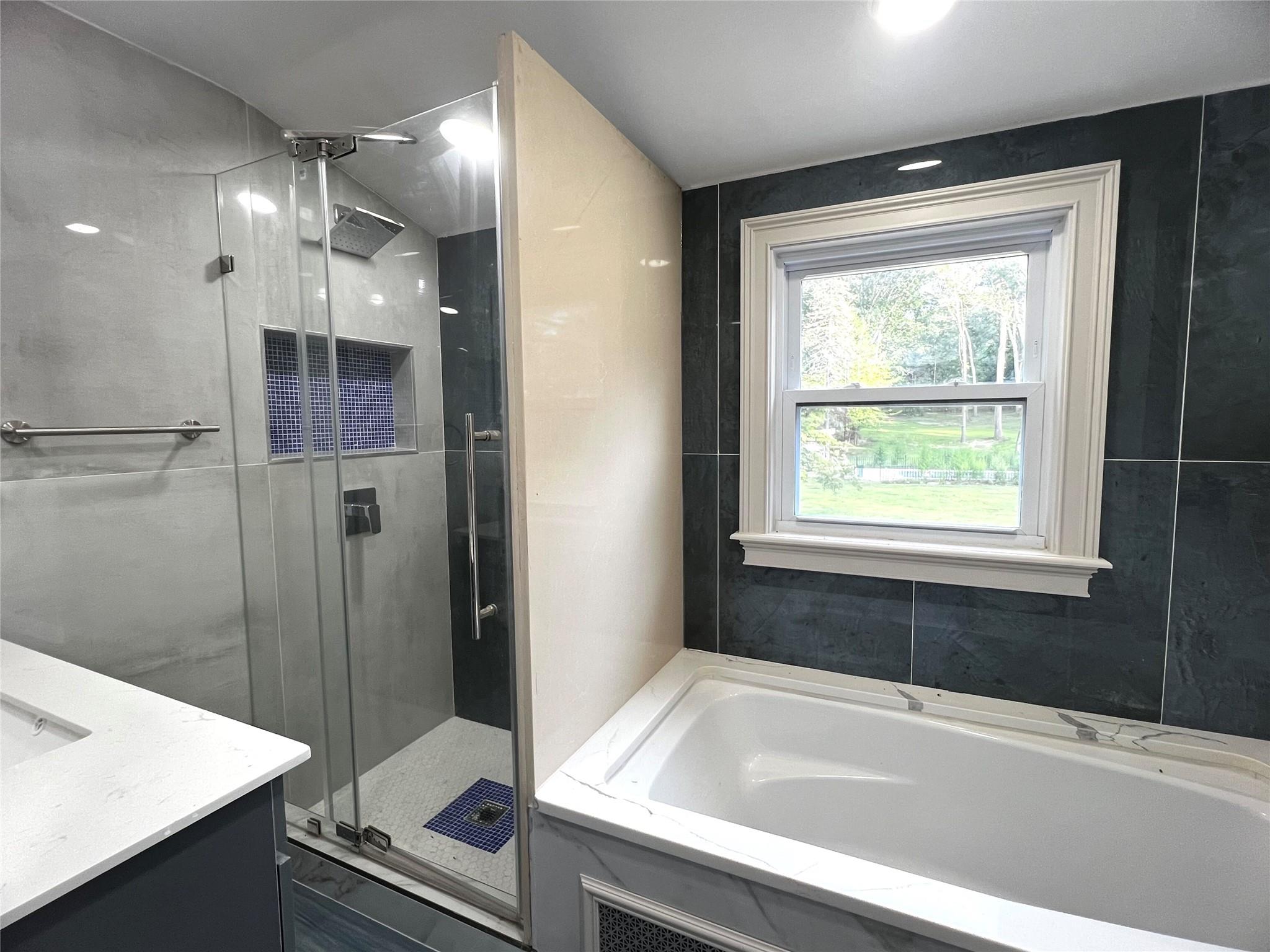 27 Dunlop Road, Huntington, NY 11743