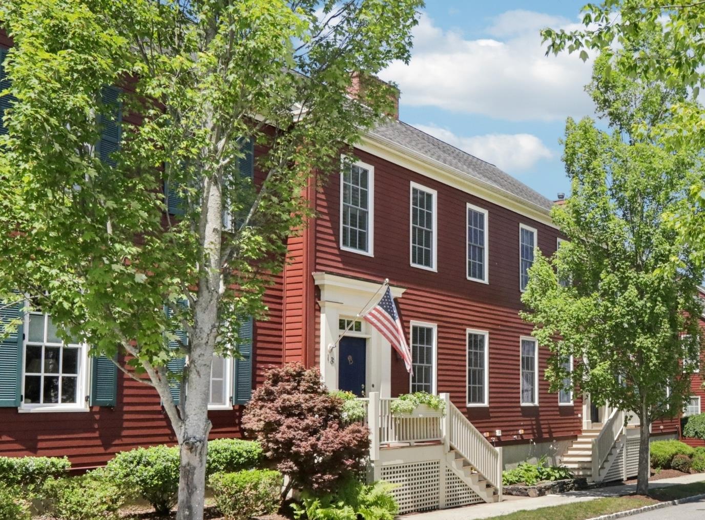 18 Bridges Street, Warwick, NY 10990