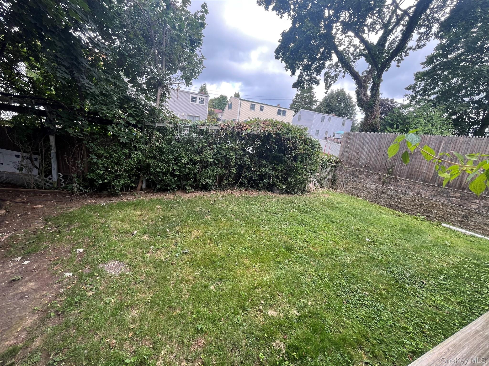 73 Railroad Street, Greenlawn, NY 11740