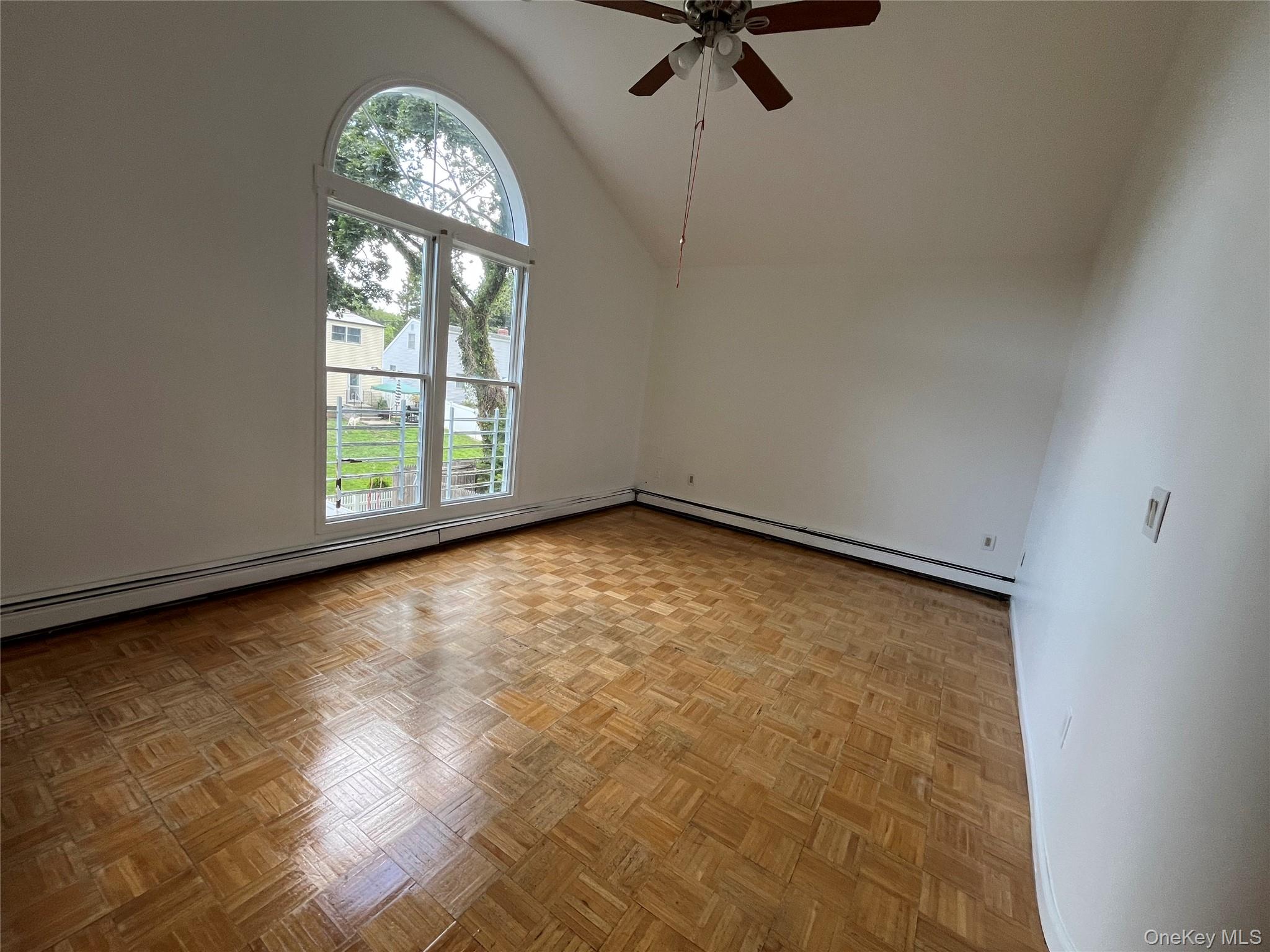 73 Railroad Street, Greenlawn, NY 11740