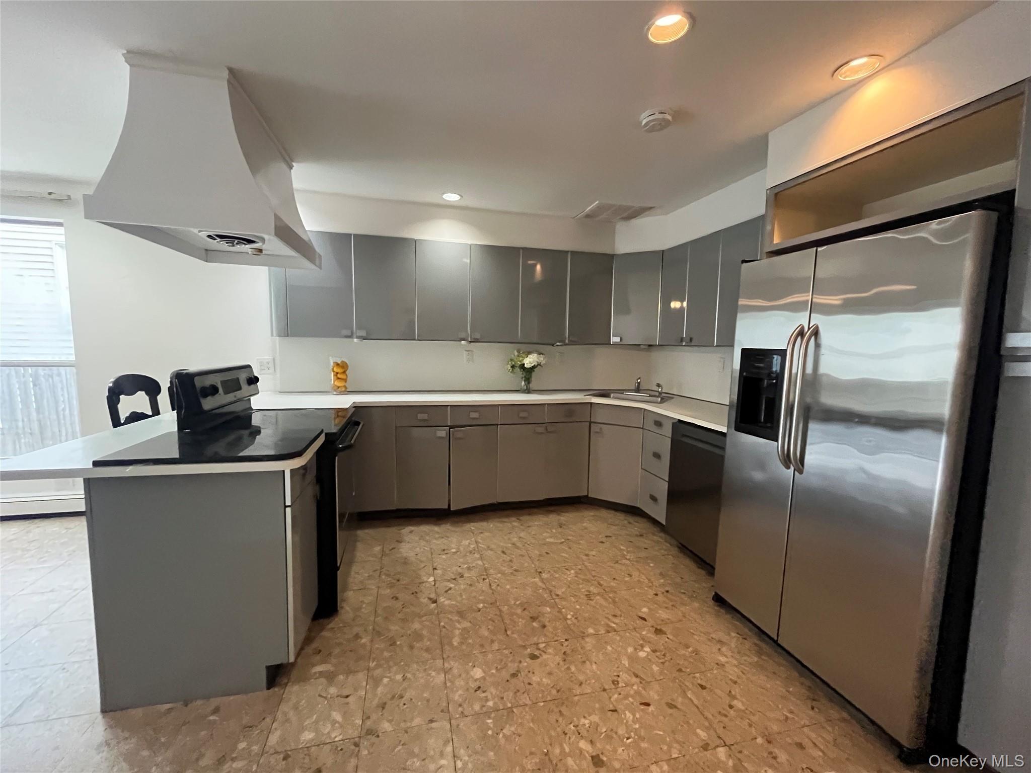 73 Railroad Street, Greenlawn, NY 11740