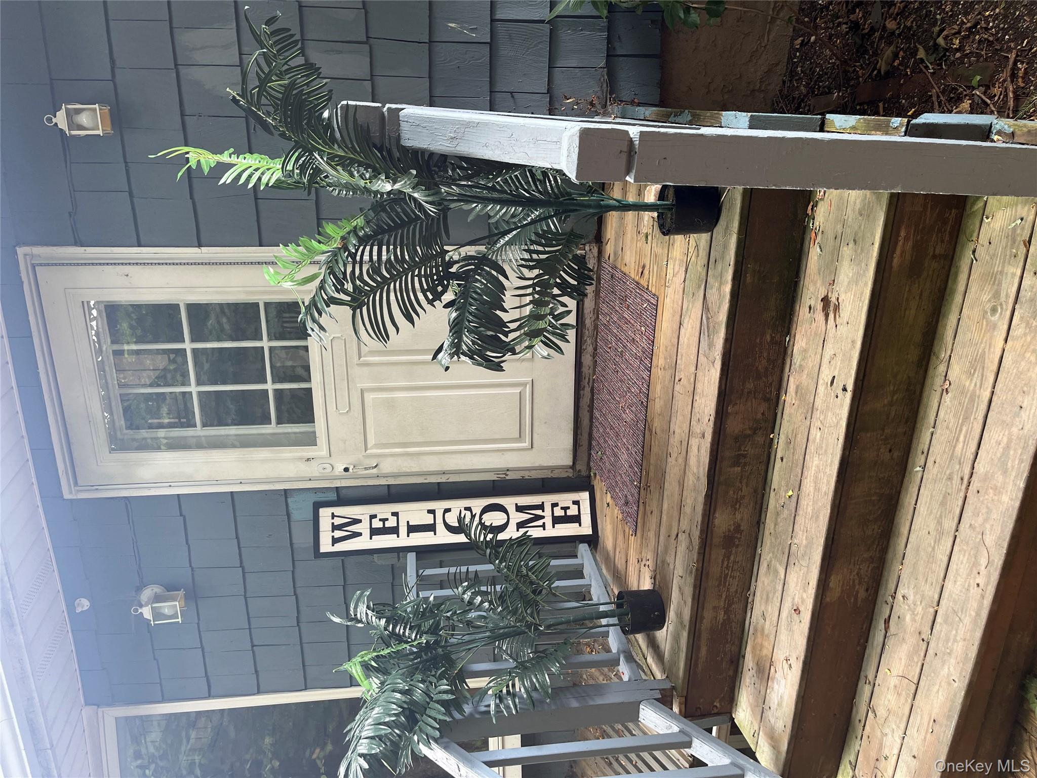 73 Railroad Street, Greenlawn, NY 11740