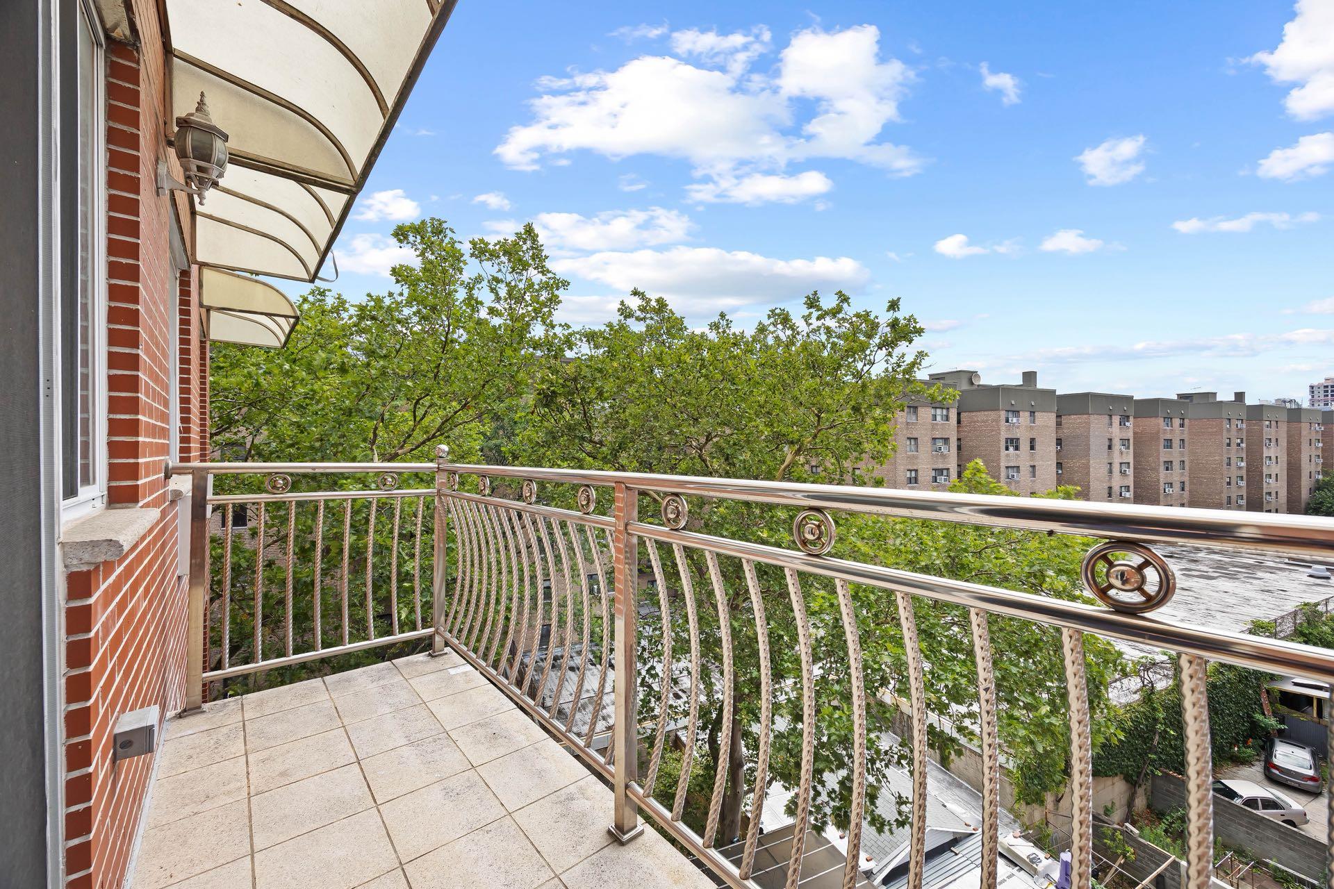 137-08 31st Road # 6D, Flushing, NY 11354