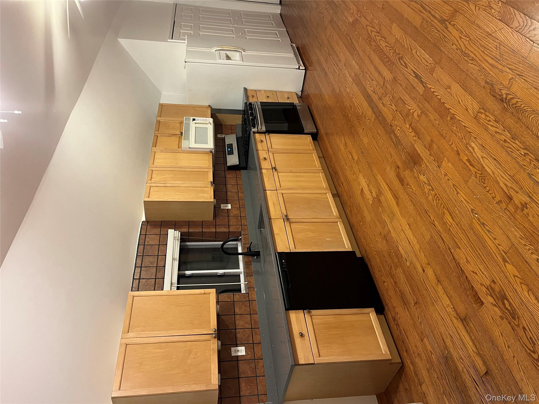 13 Spring Street # 2A, Warwick, NY 10990