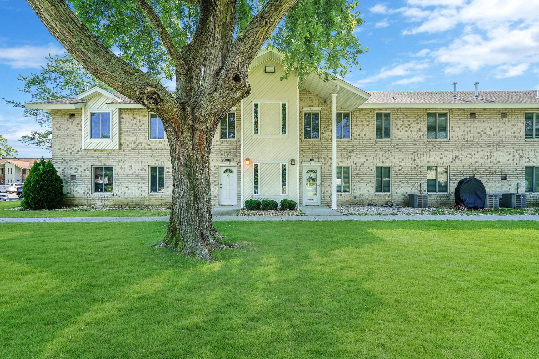 24 El Camino Court # E24, Coram, NY 11727