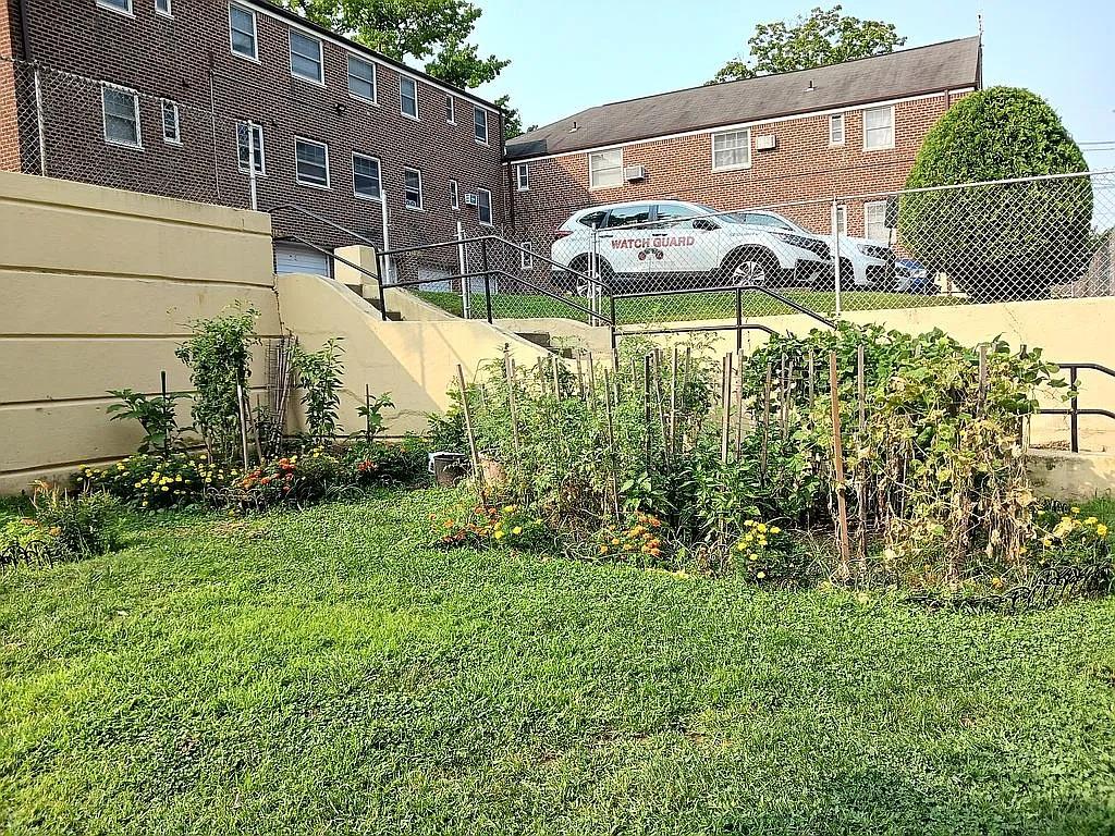 6019 marathon parkway # 2-40, Little Neck, NY 11362