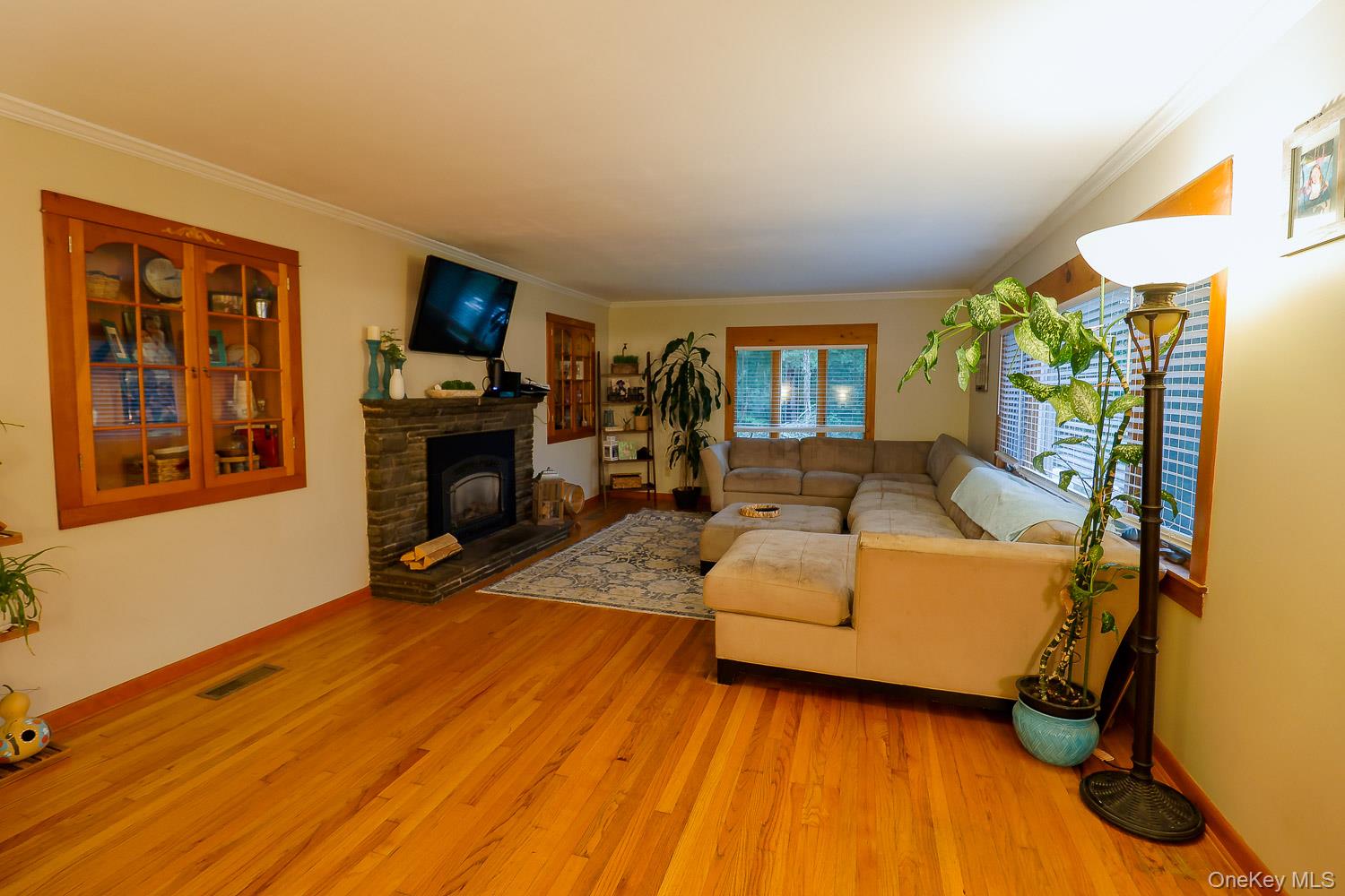 437 Hollow Road, Glen Spey, NY 12737