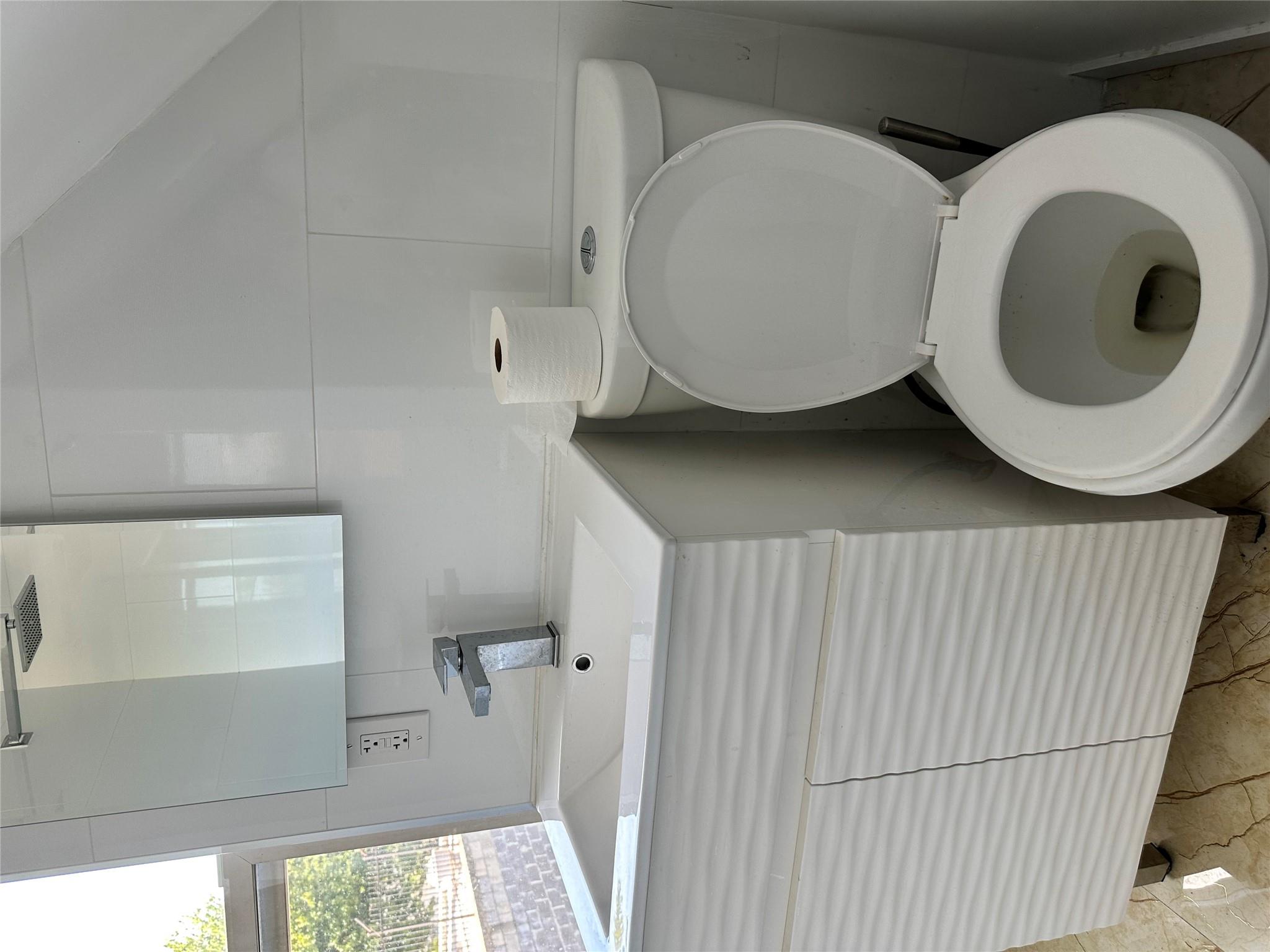 77-02 164 Street, Fresh Meadows, NY 11366