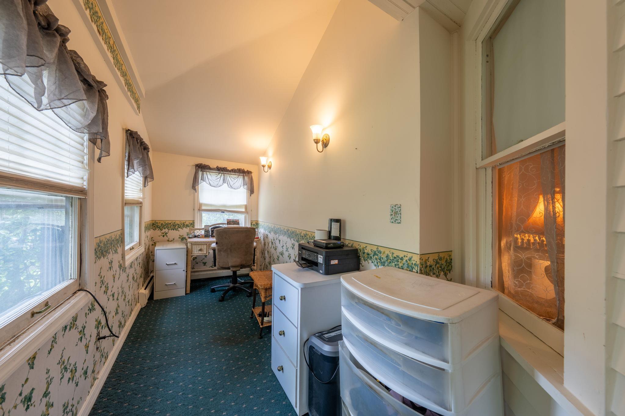 65 Earle Avenue, Lynbrook, NY 11563