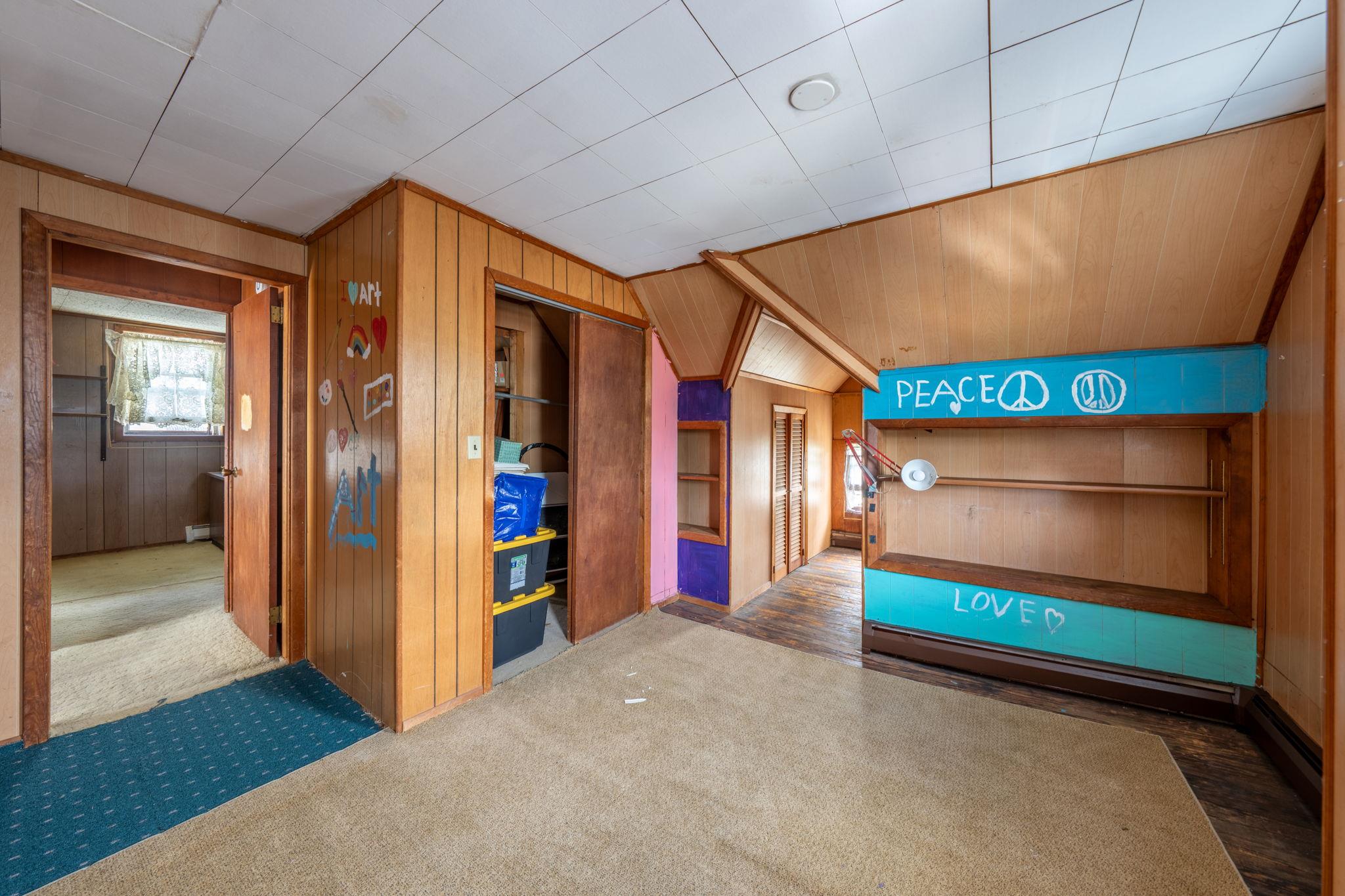 65 Earle Avenue, Lynbrook, NY 11563