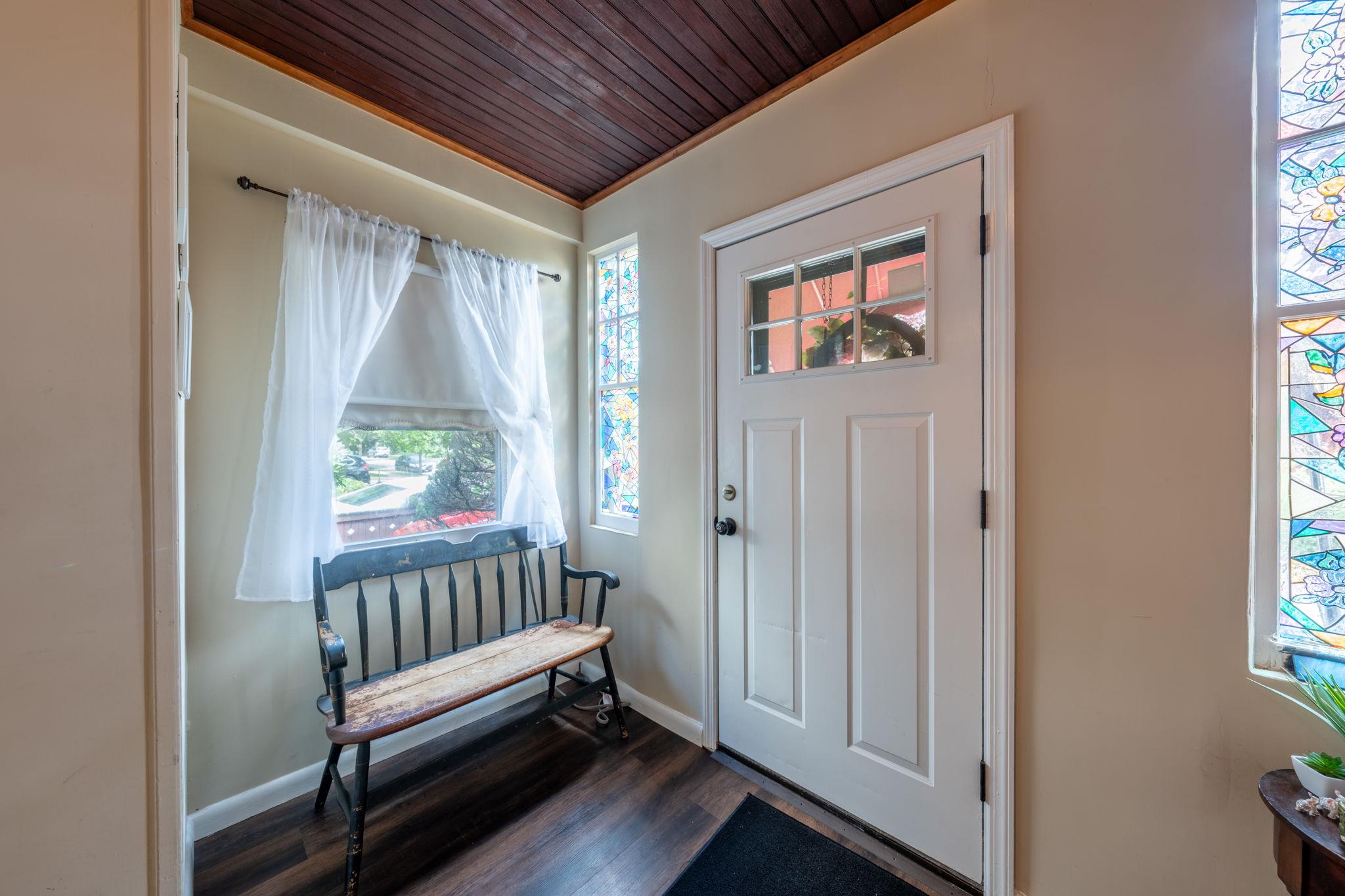 65 Earle Avenue, Lynbrook, NY 11563