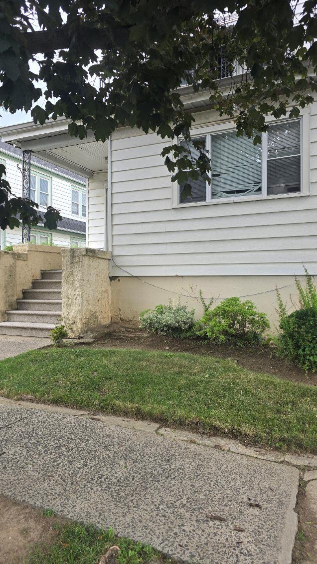 83 Loring Avenue, Yonkers, NY 10704