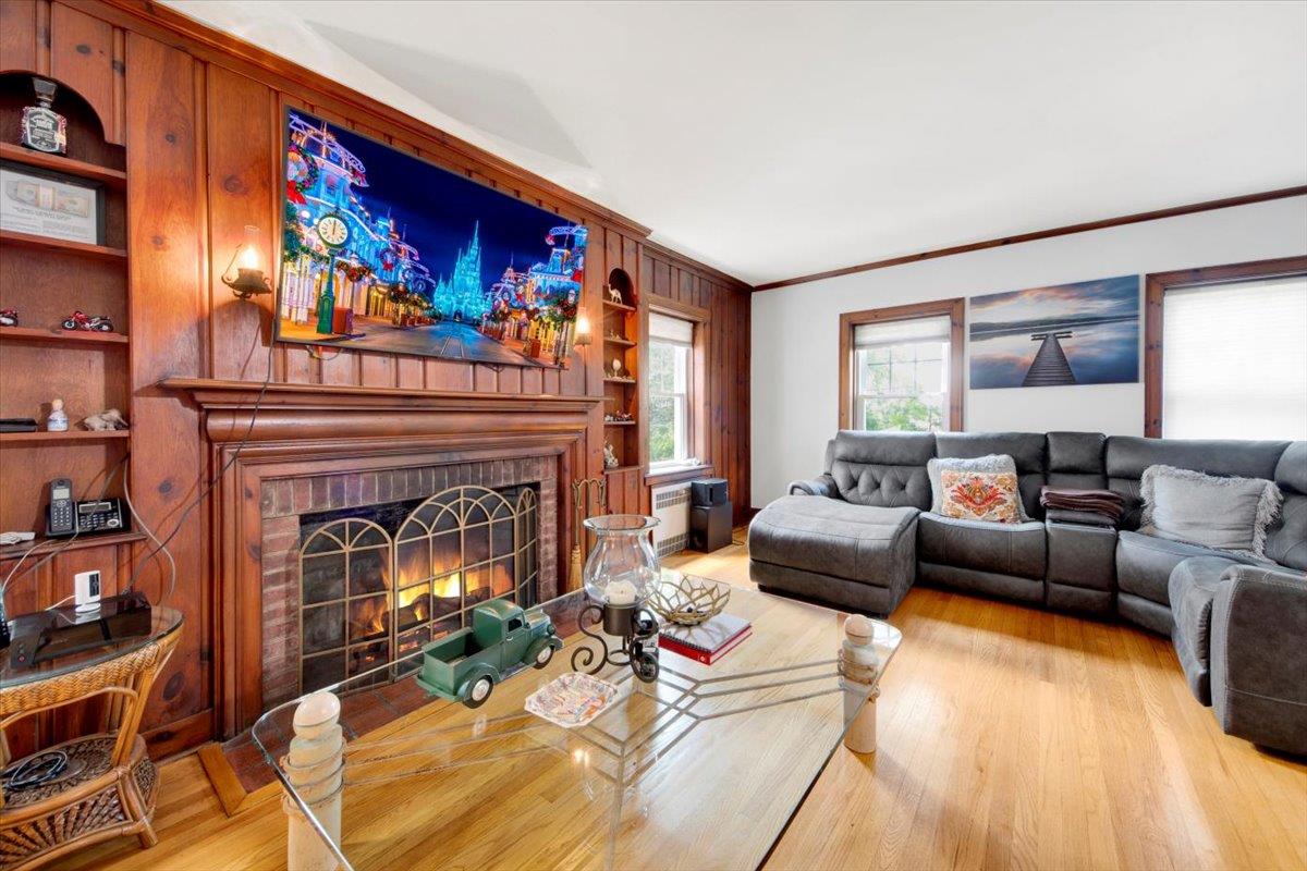 202 Devoe Avenue, Yonkers, NY 10705