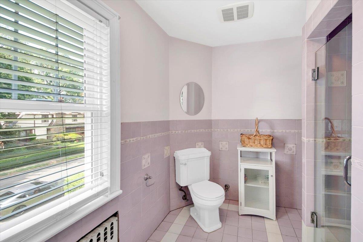 202 Devoe Avenue, Yonkers, NY 10705