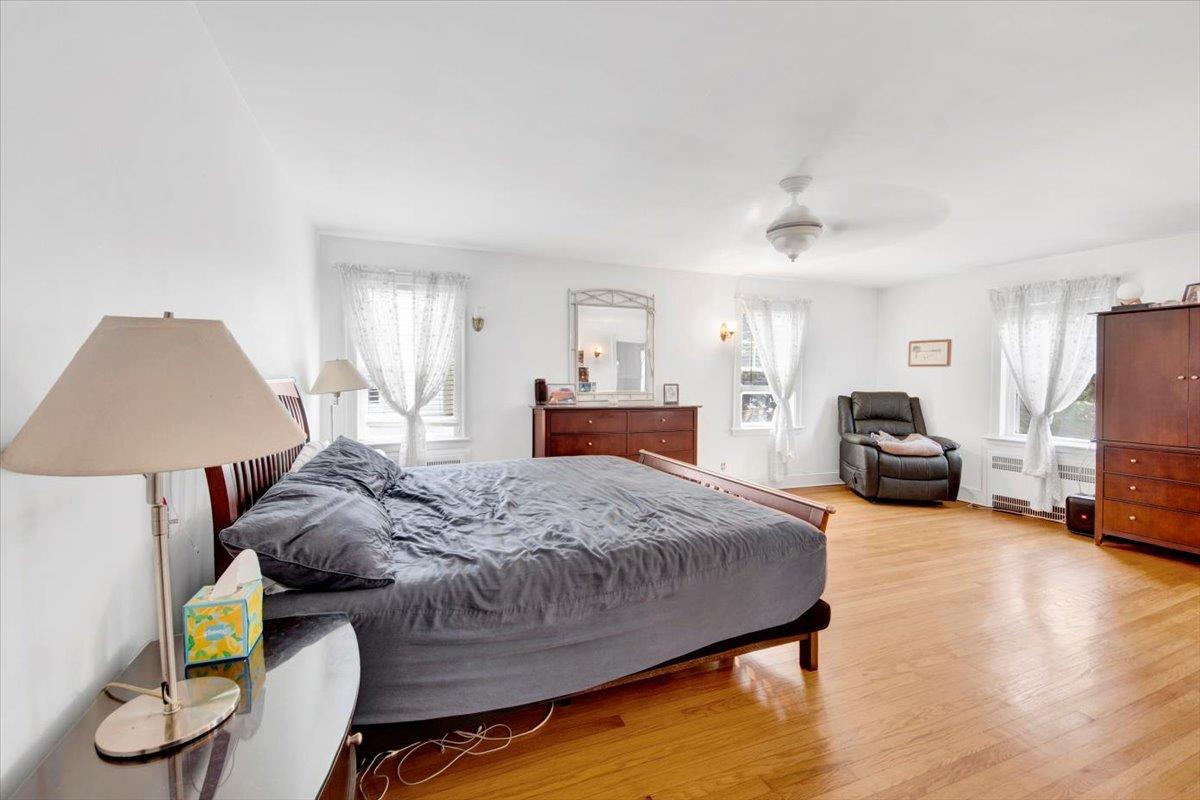 202 Devoe Avenue, Yonkers, NY 10705