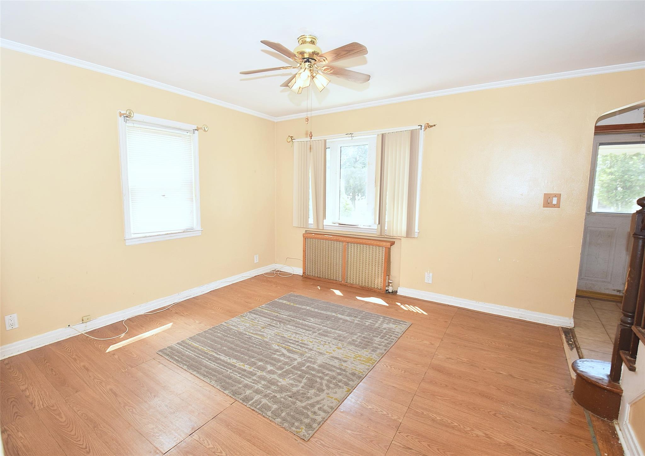 644 7th Street S, Garden City South, NY 11530