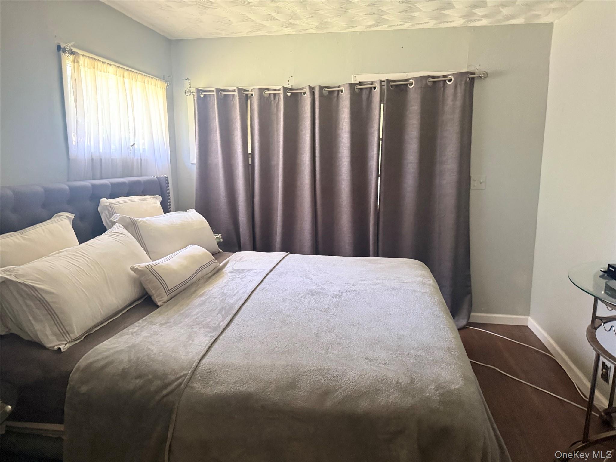 28 Pine Street, Central Islip, NY 11722