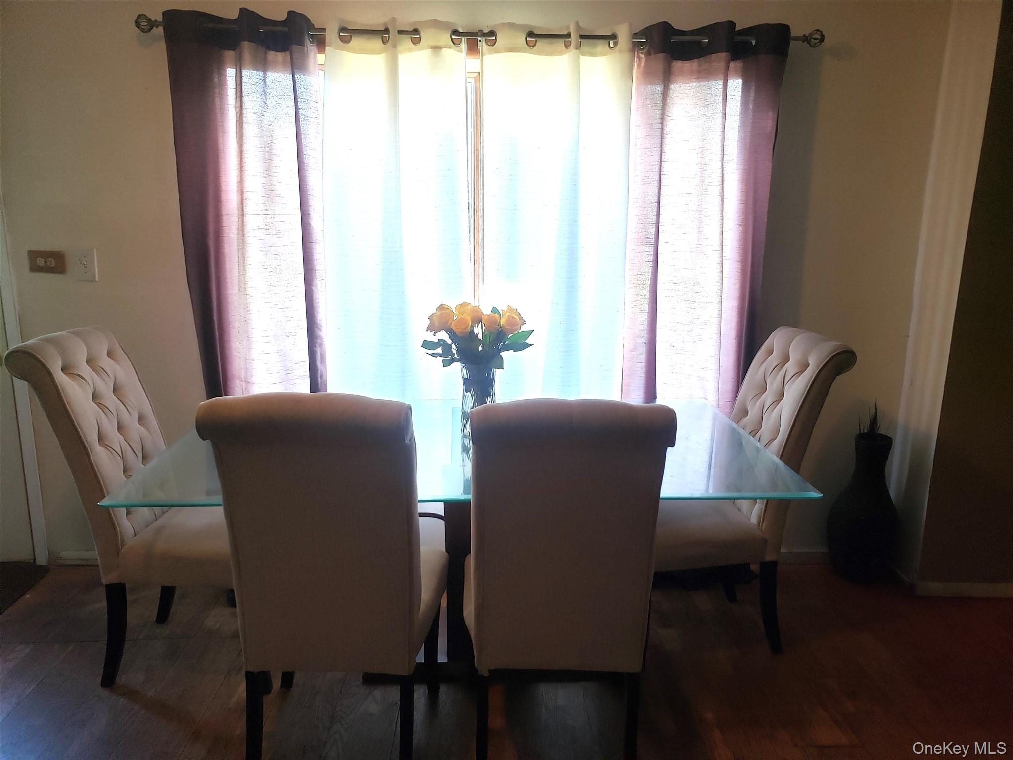 28 Pine Street, Central Islip, NY 11722