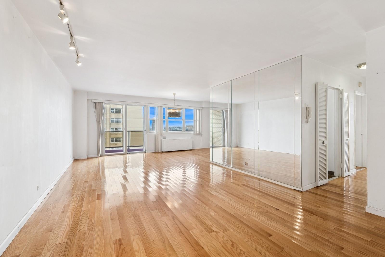 10230 66 Road # 19D, Forest Hills, NY 11375