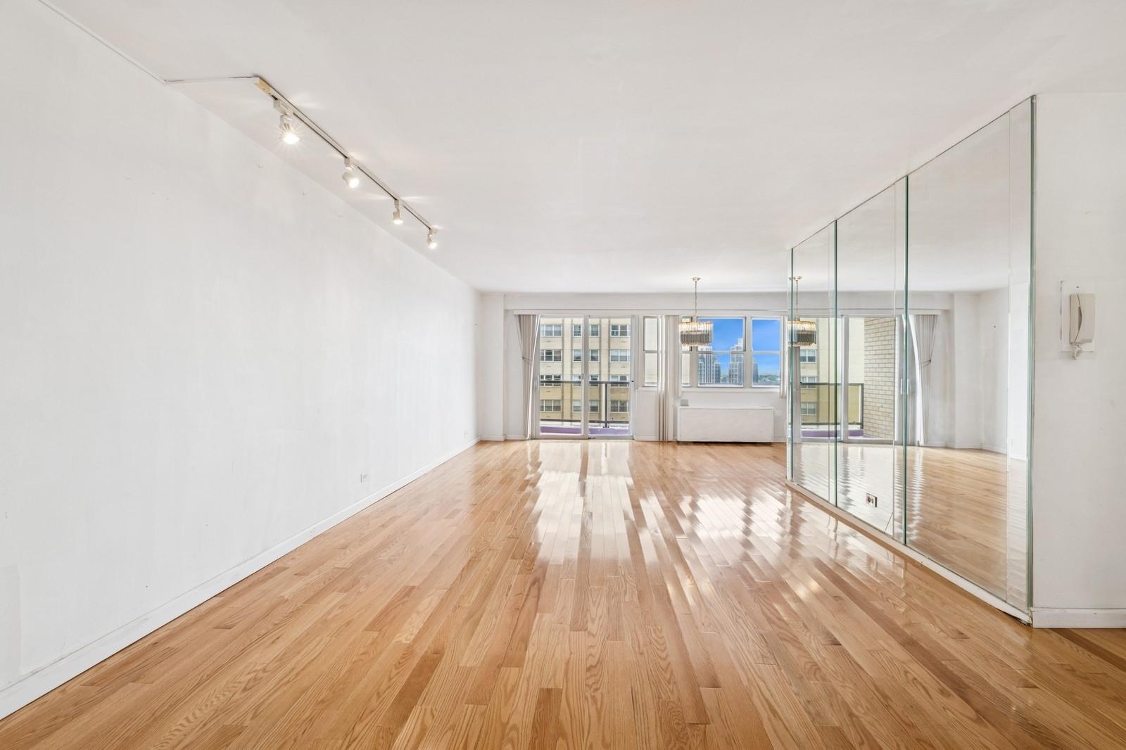 10230 66 Road # 19D, Forest Hills, NY 11375