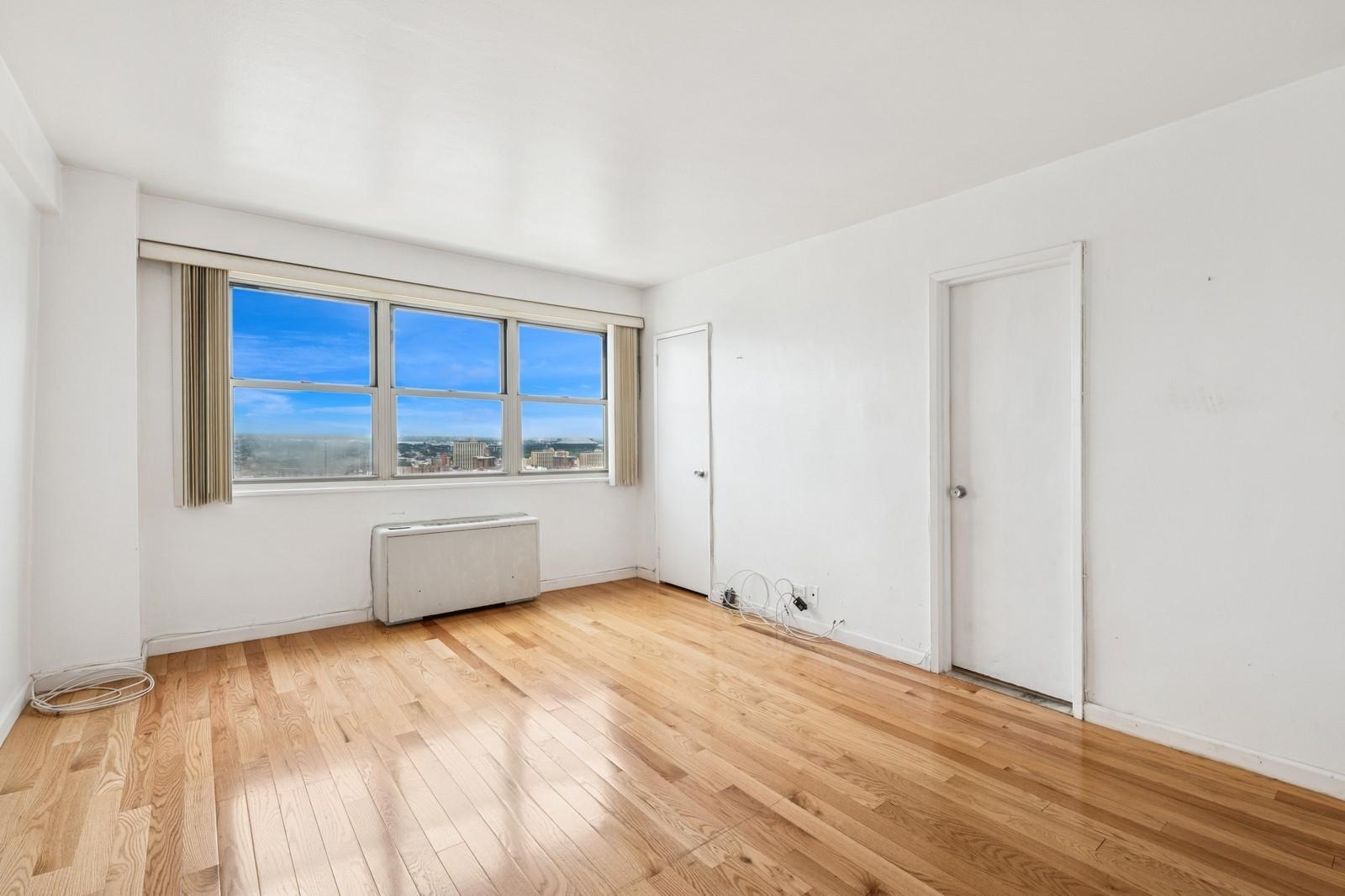 10230 66 Road # 19D, Forest Hills, NY 11375