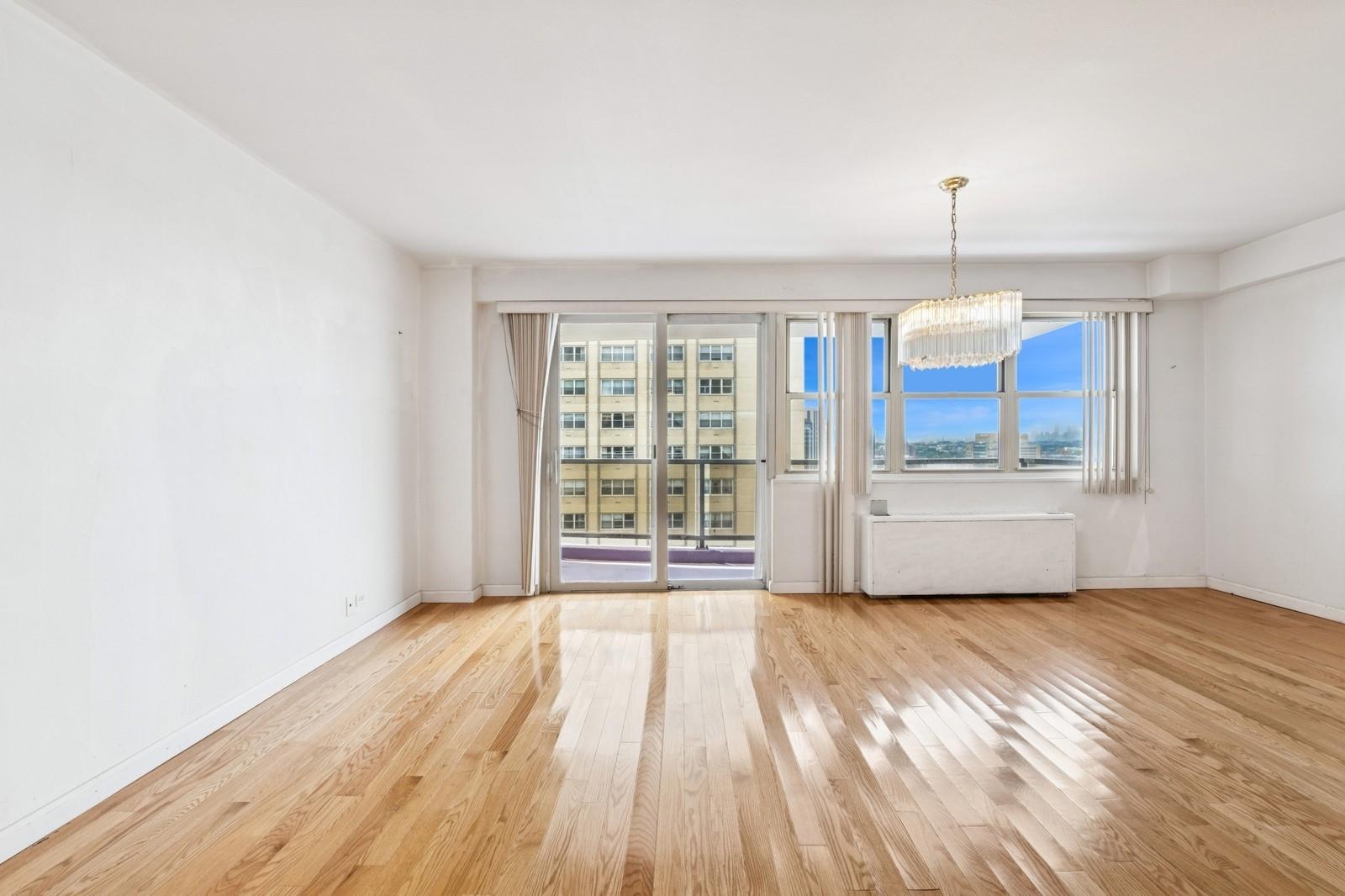 10230 66 Road # 19D, Forest Hills, NY 11375