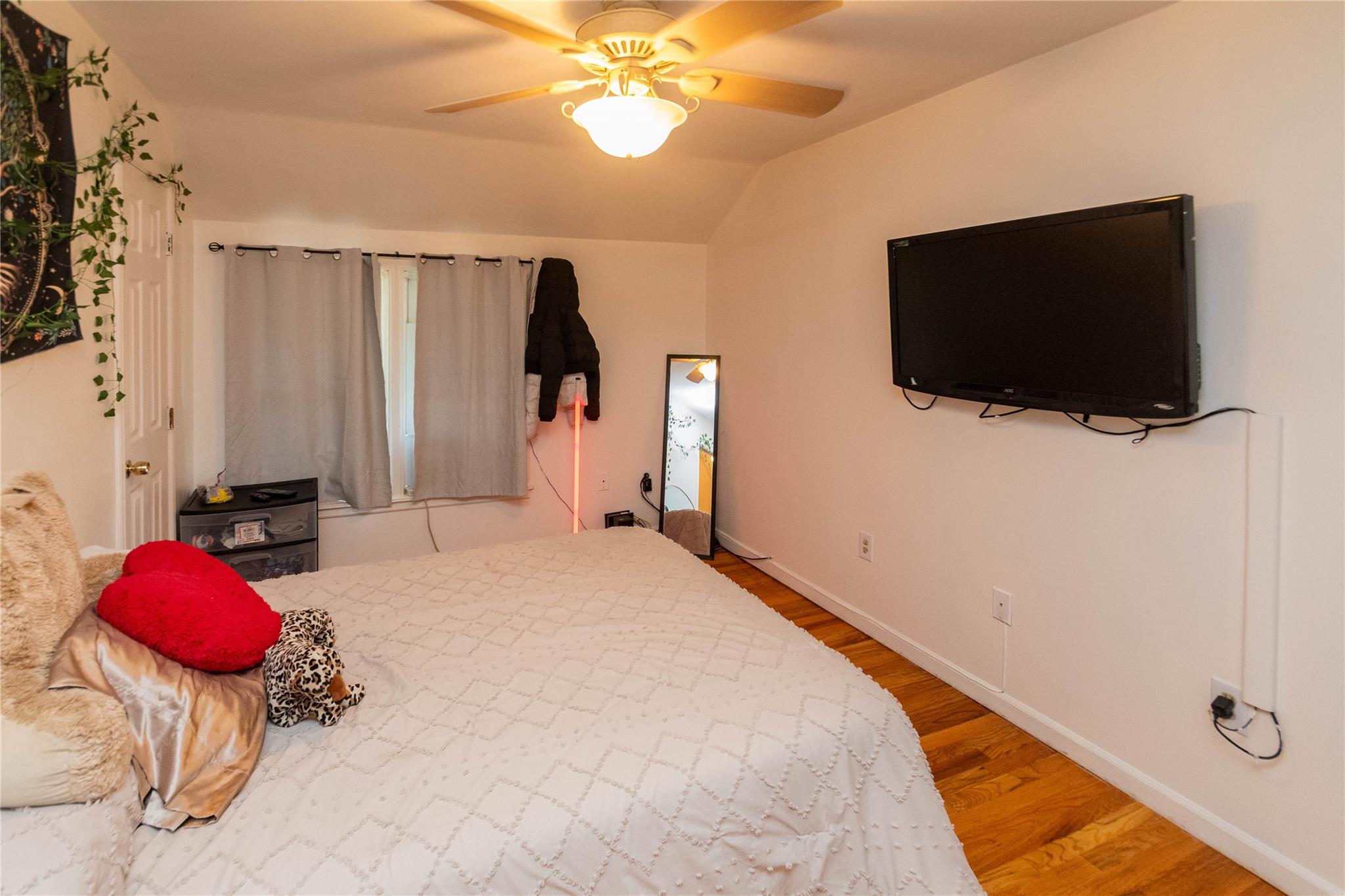 1089 County Rd 12, New Hampton, NY 10958