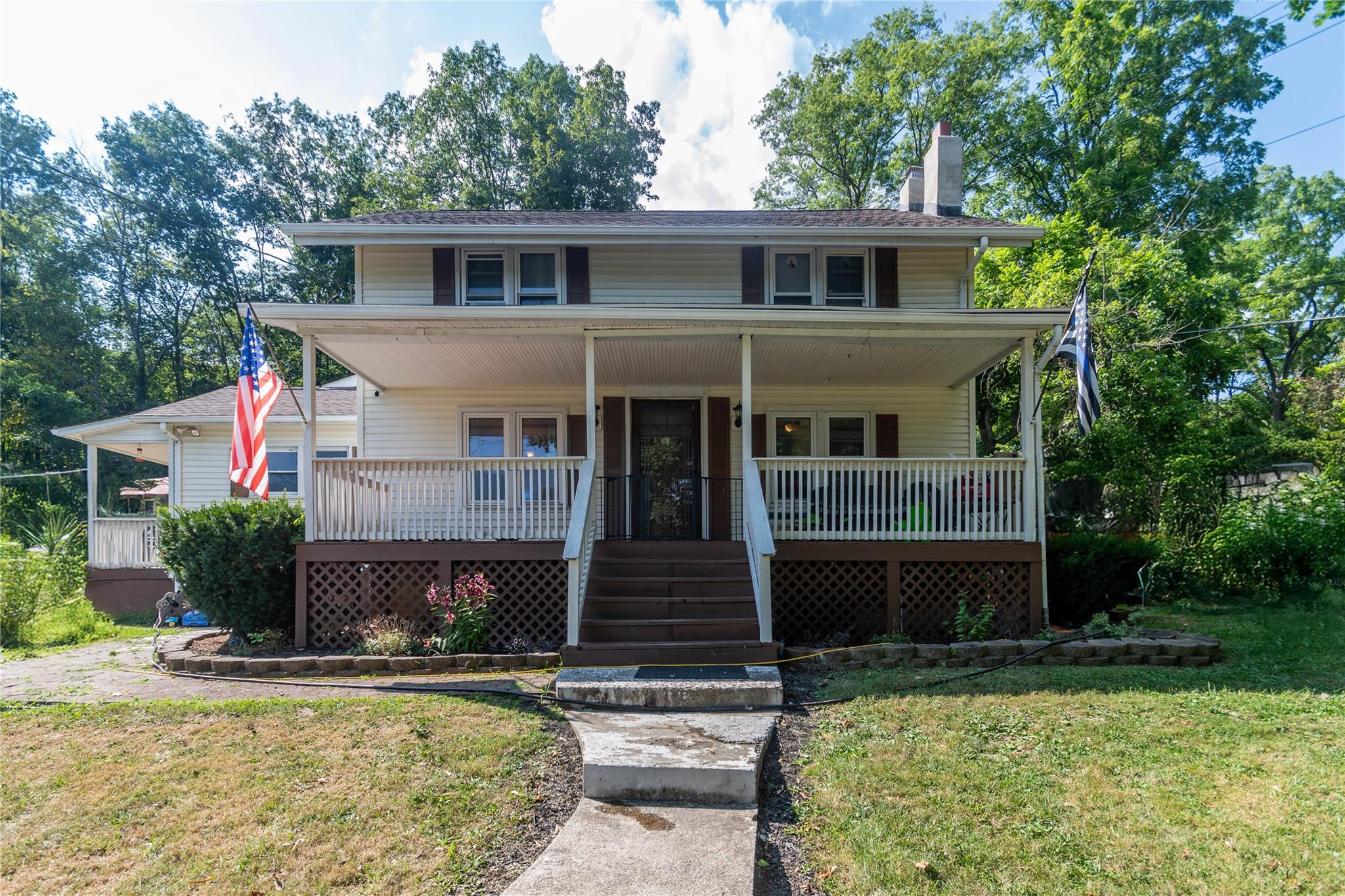 1089 County Rd 12, New Hampton, NY 10958